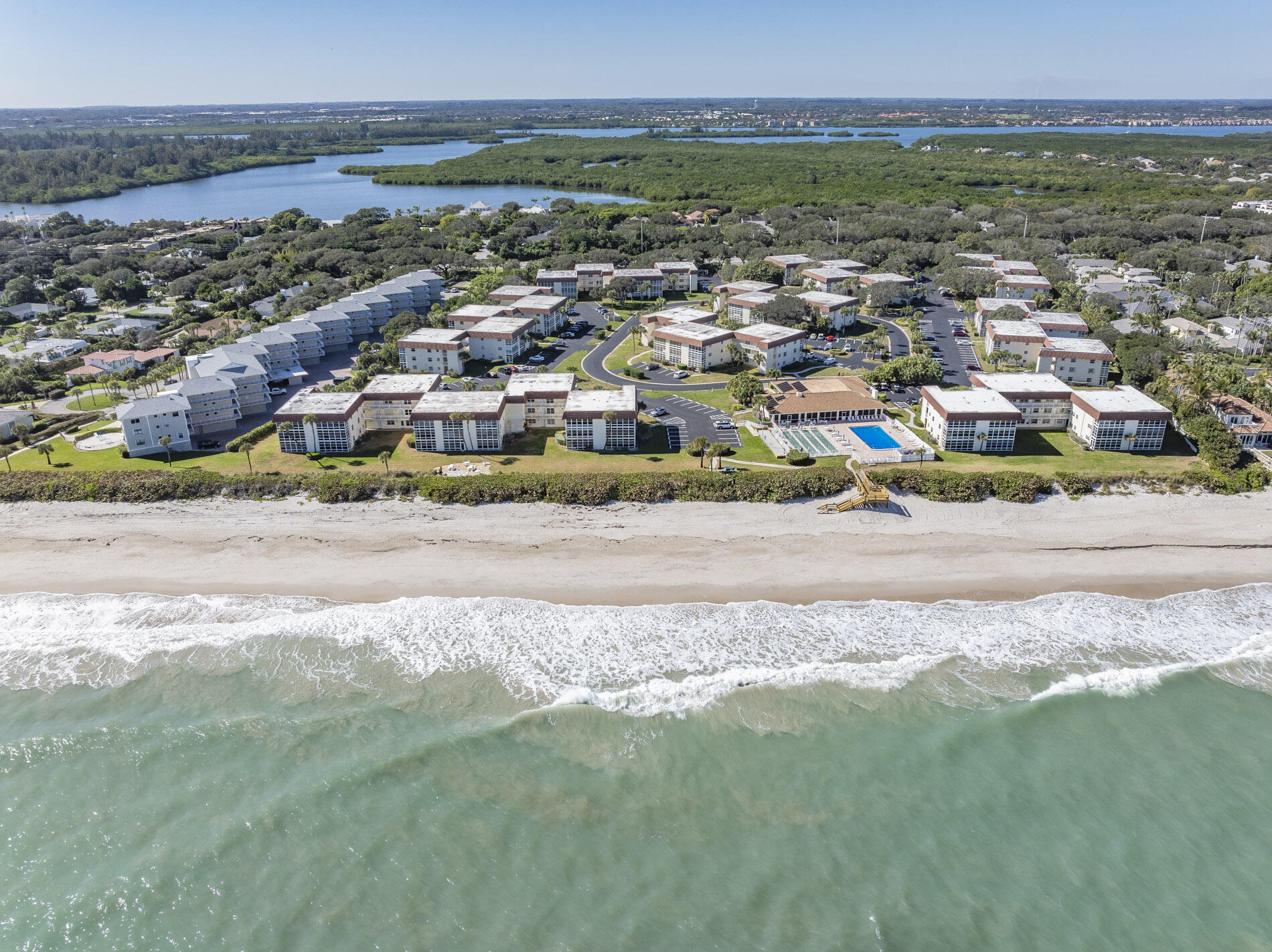Vista Del Mar - Residential