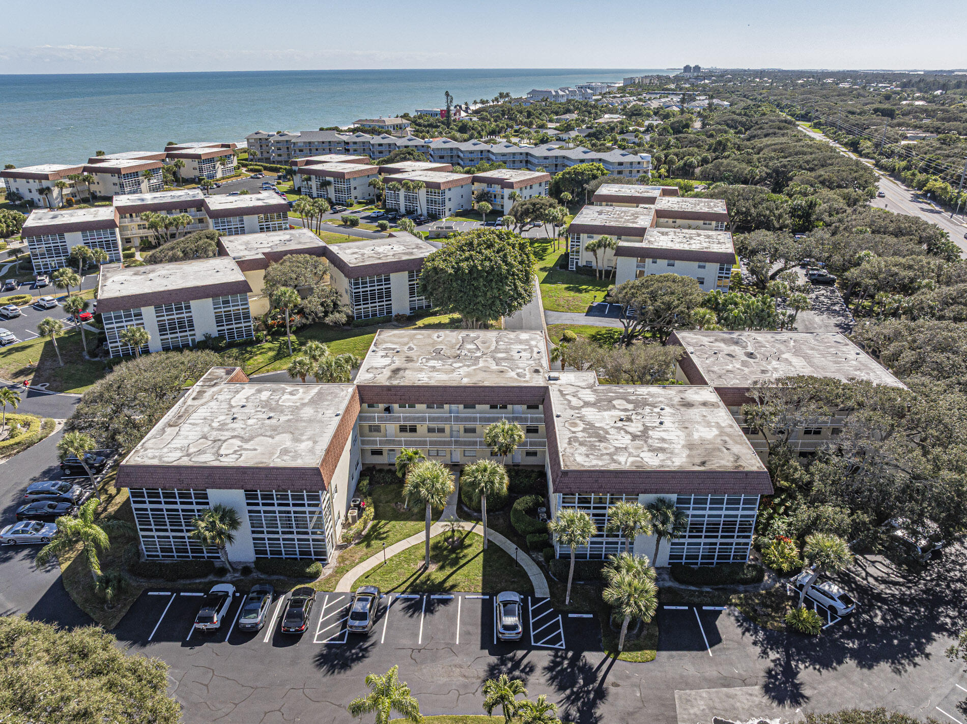 Vista Del Mar - Residential