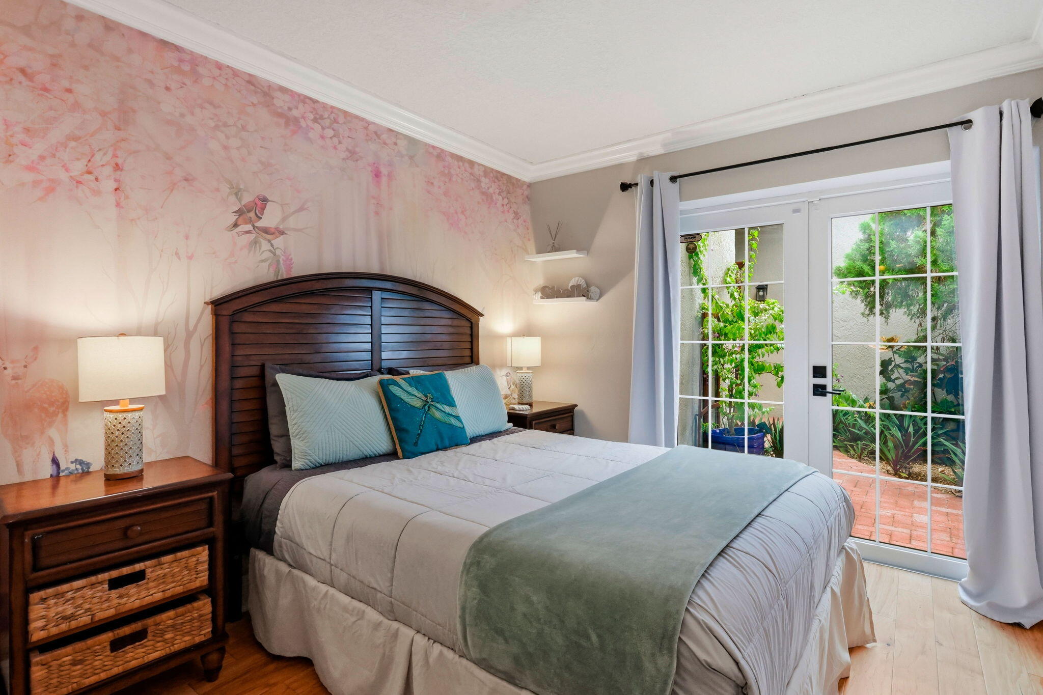 CHAPEL HILL - Residential
