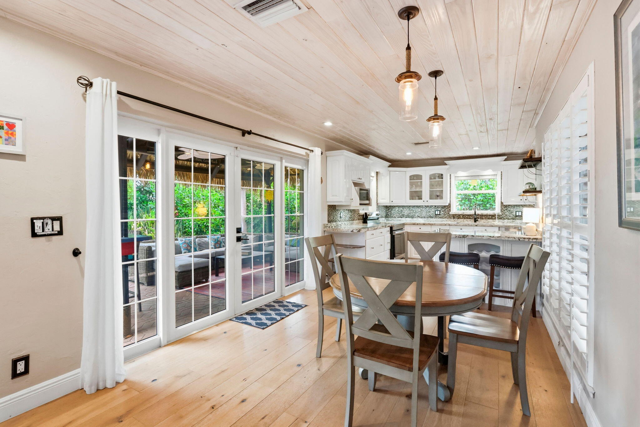 CHAPEL HILL - Residential
