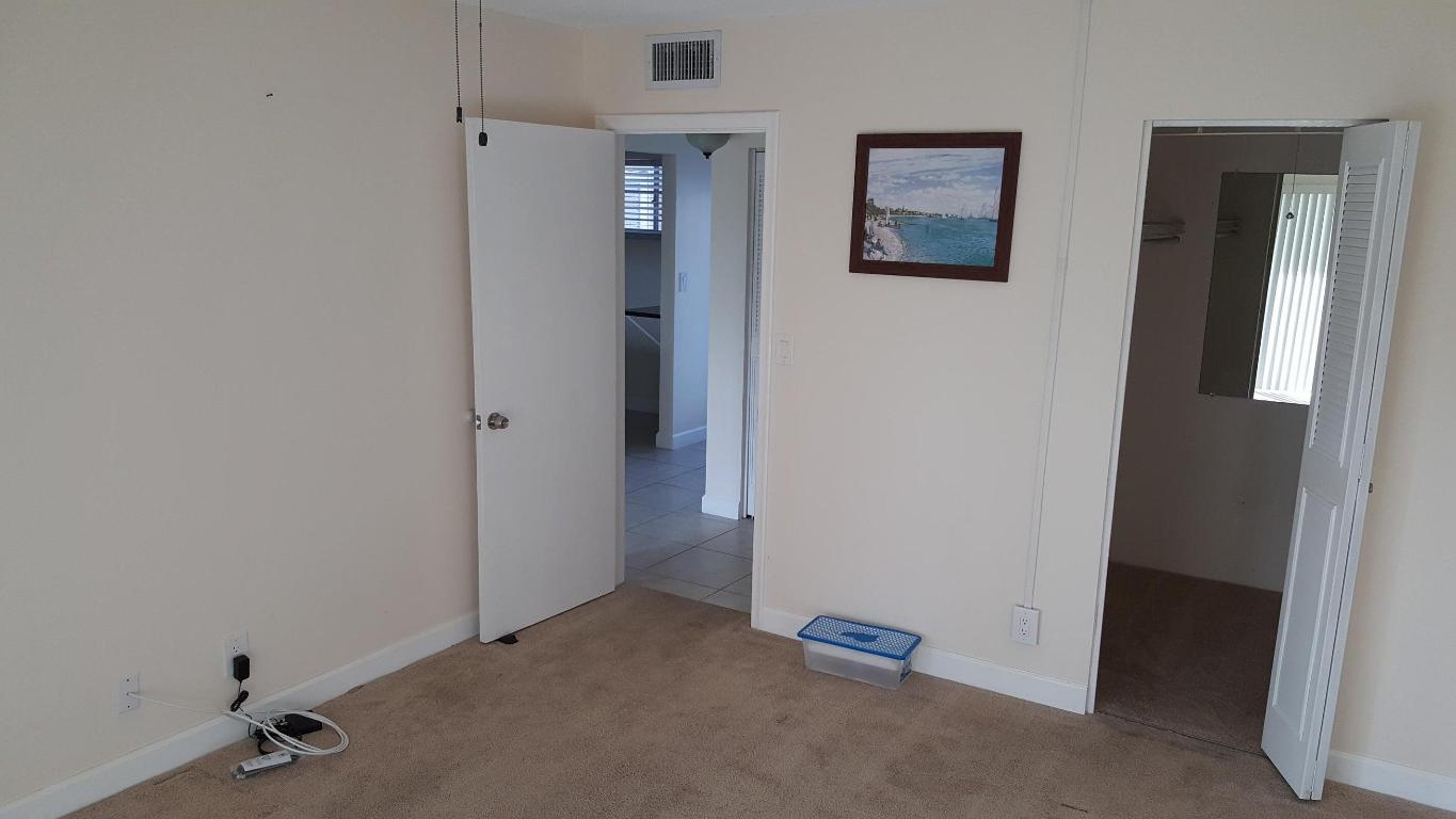 LAKE CLARKE GARDENS CONDO 20A - Residential