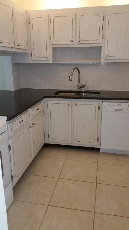 LAKE CLARKE GARDENS CONDO 20A - Residential