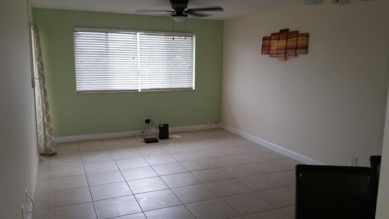 LAKE CLARKE GARDENS CONDO 20A - Residential