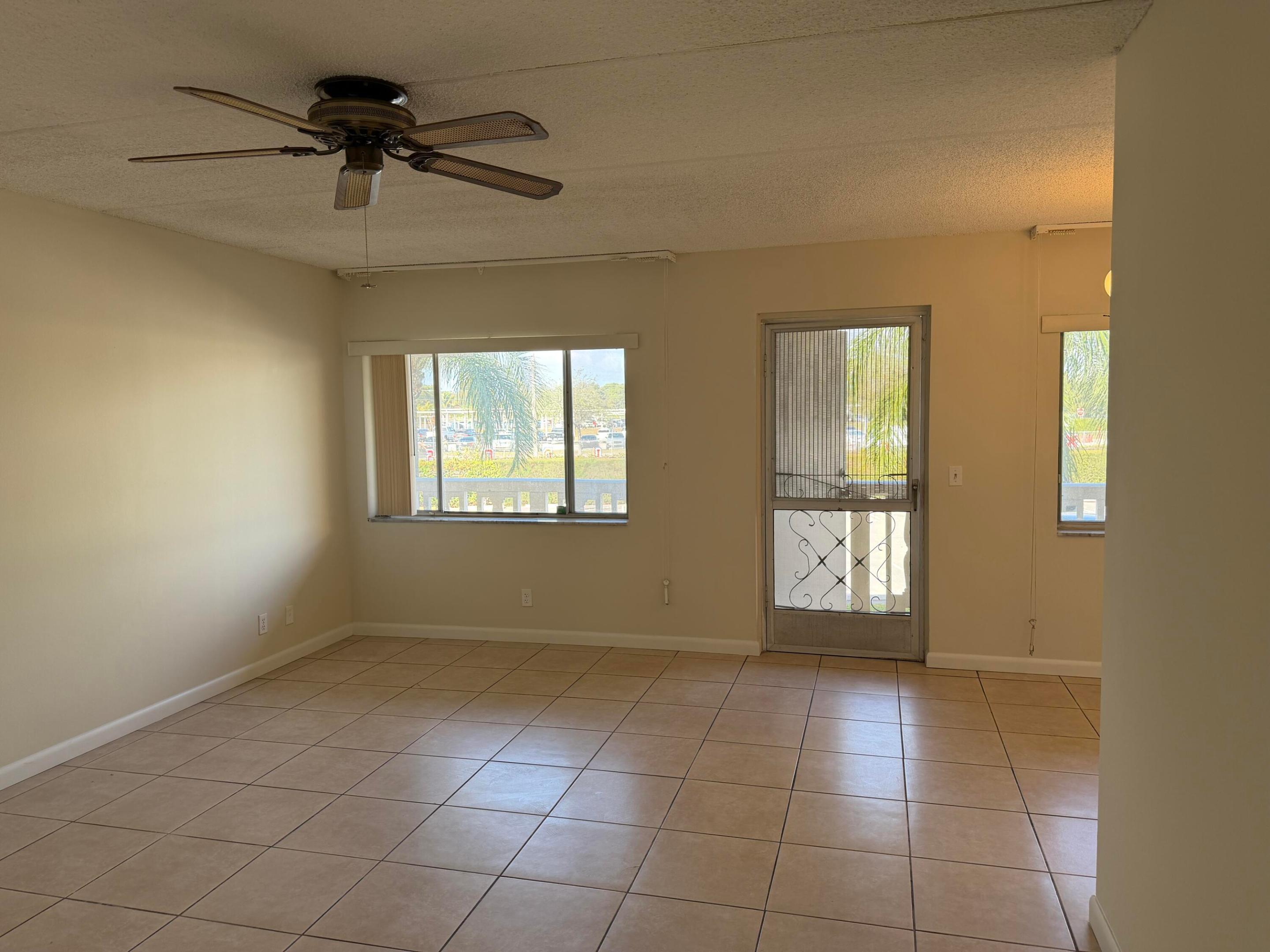 VILLAGE GREEN - Residential Lease