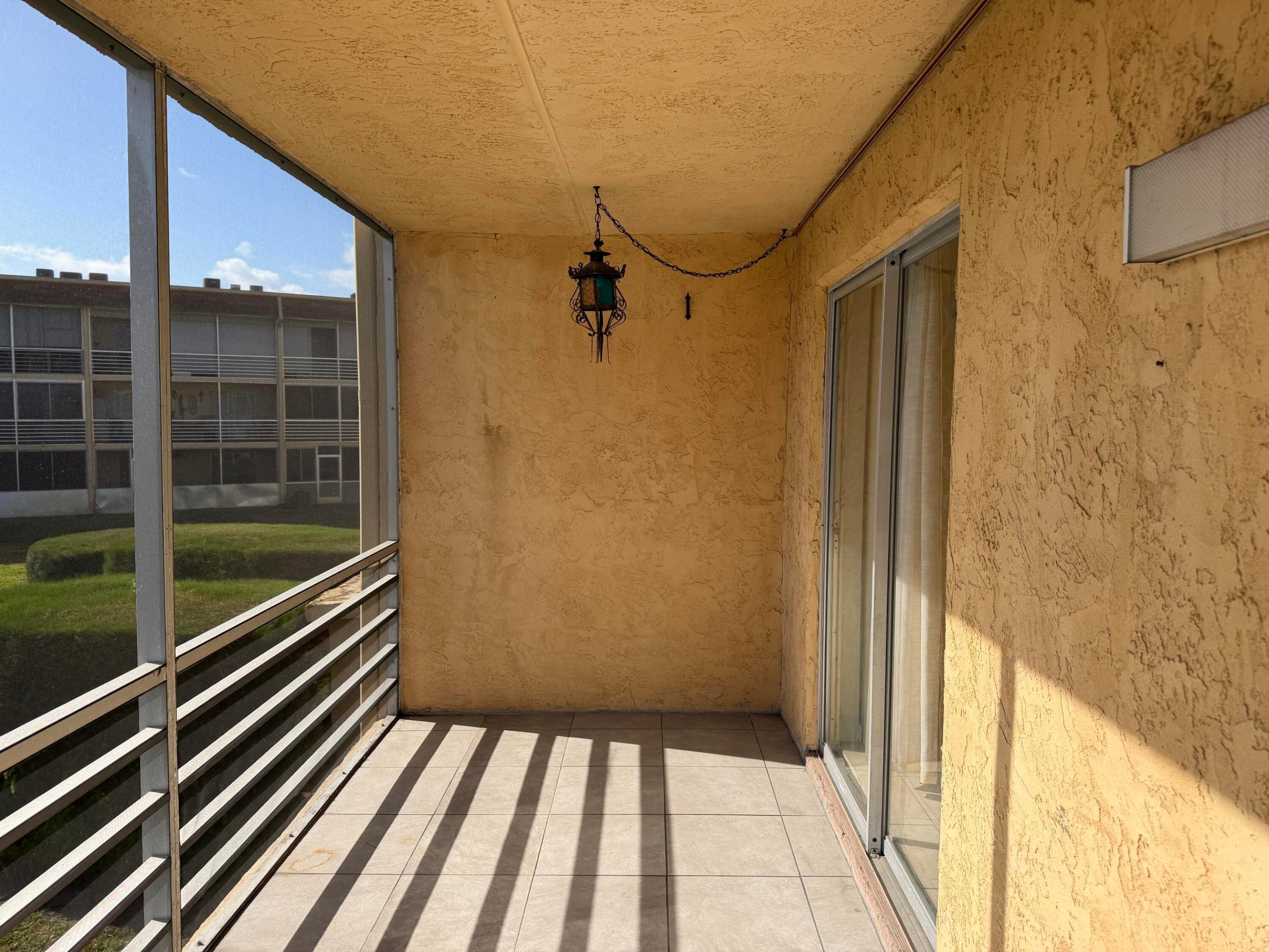 VILLAGE GREEN - Residential Lease