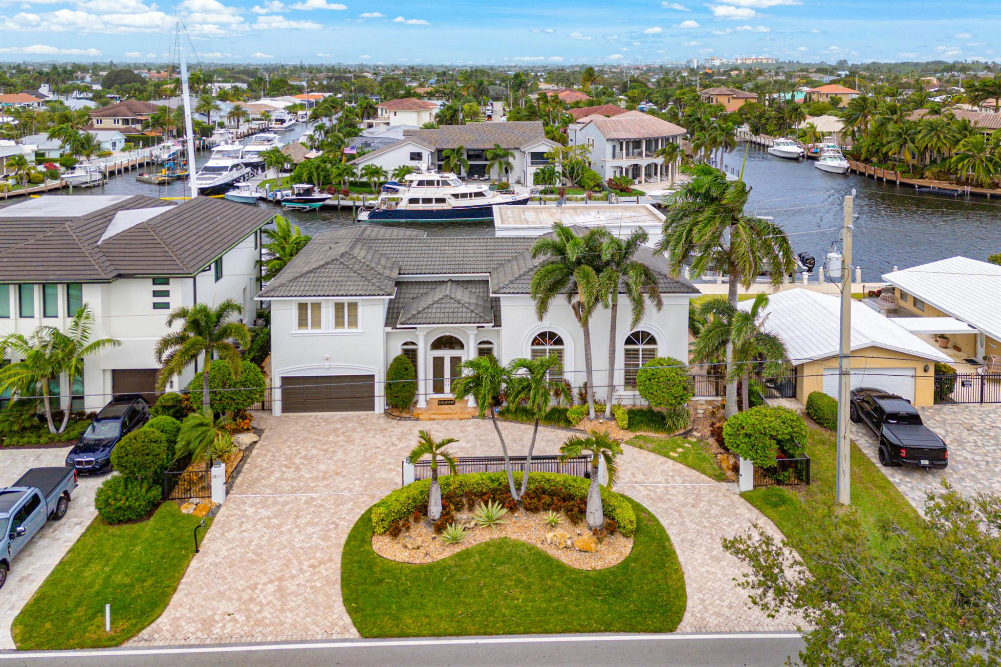 VENETIAN ISLES 1ST SEC - Residential