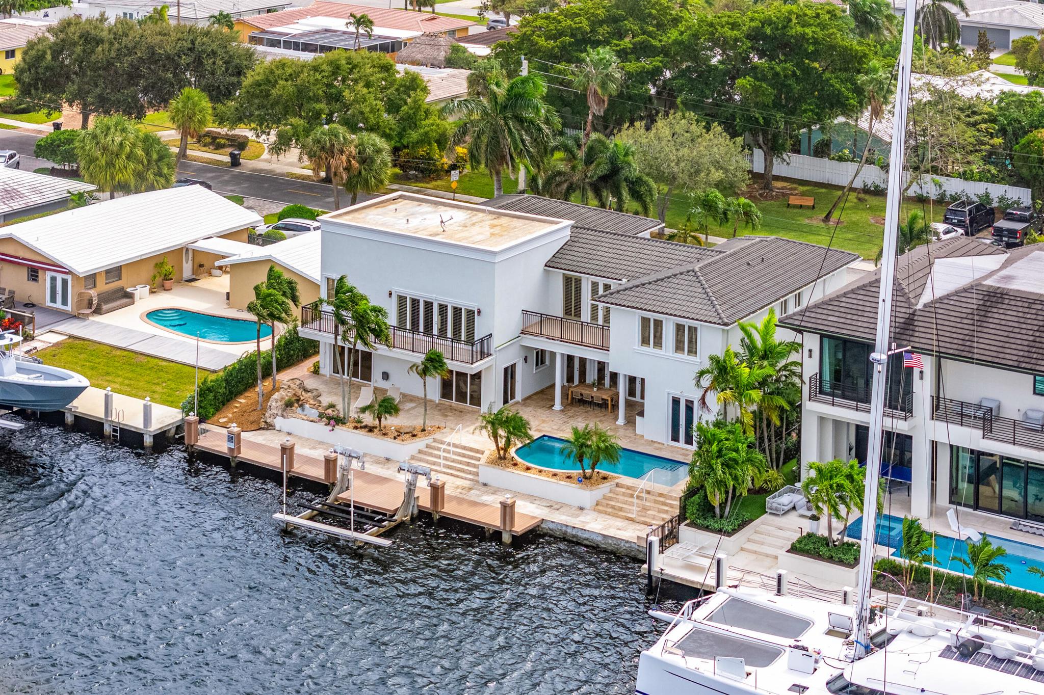 VENETIAN ISLES 1ST SEC - Residential