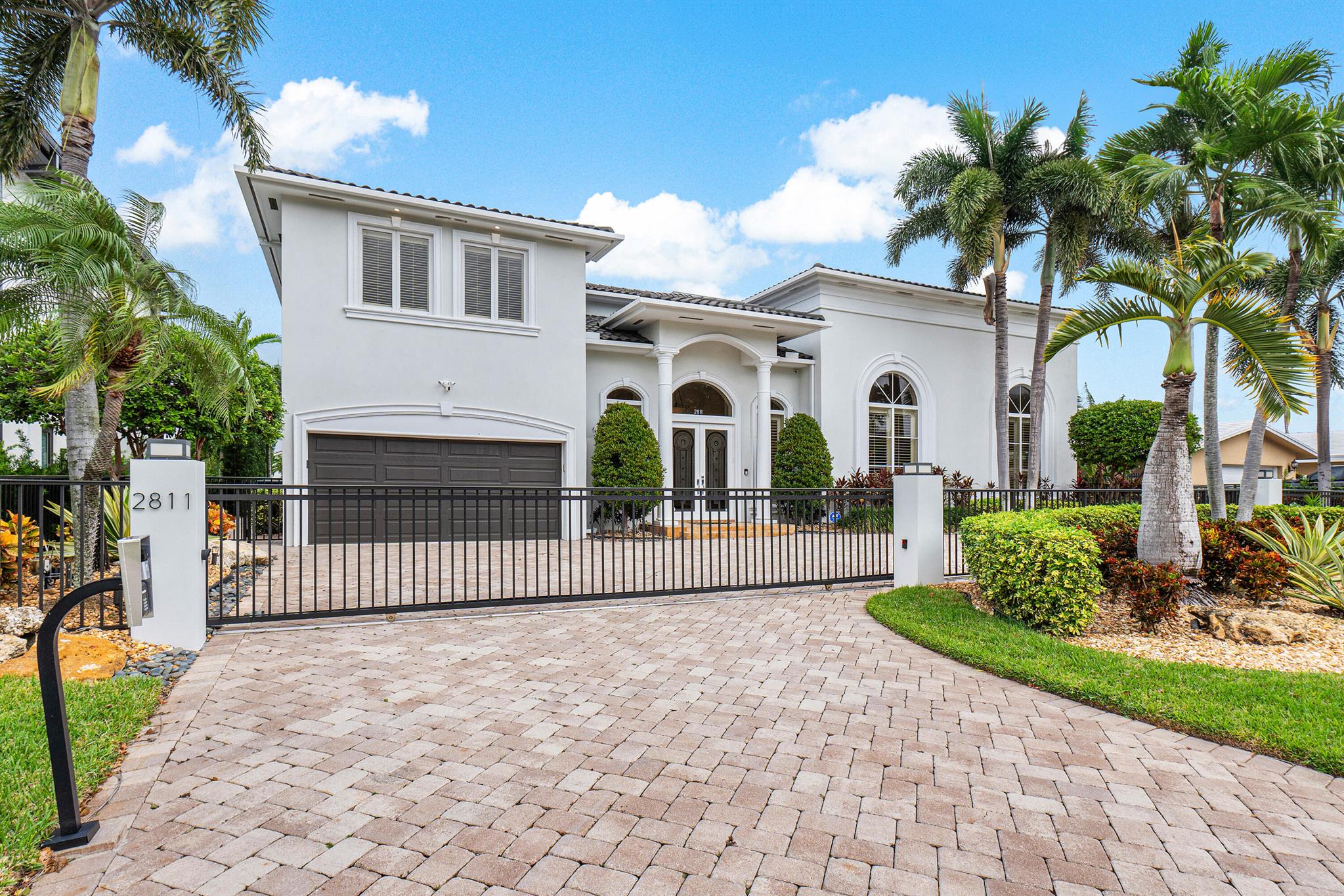 VENETIAN ISLES 1ST SEC - Residential
