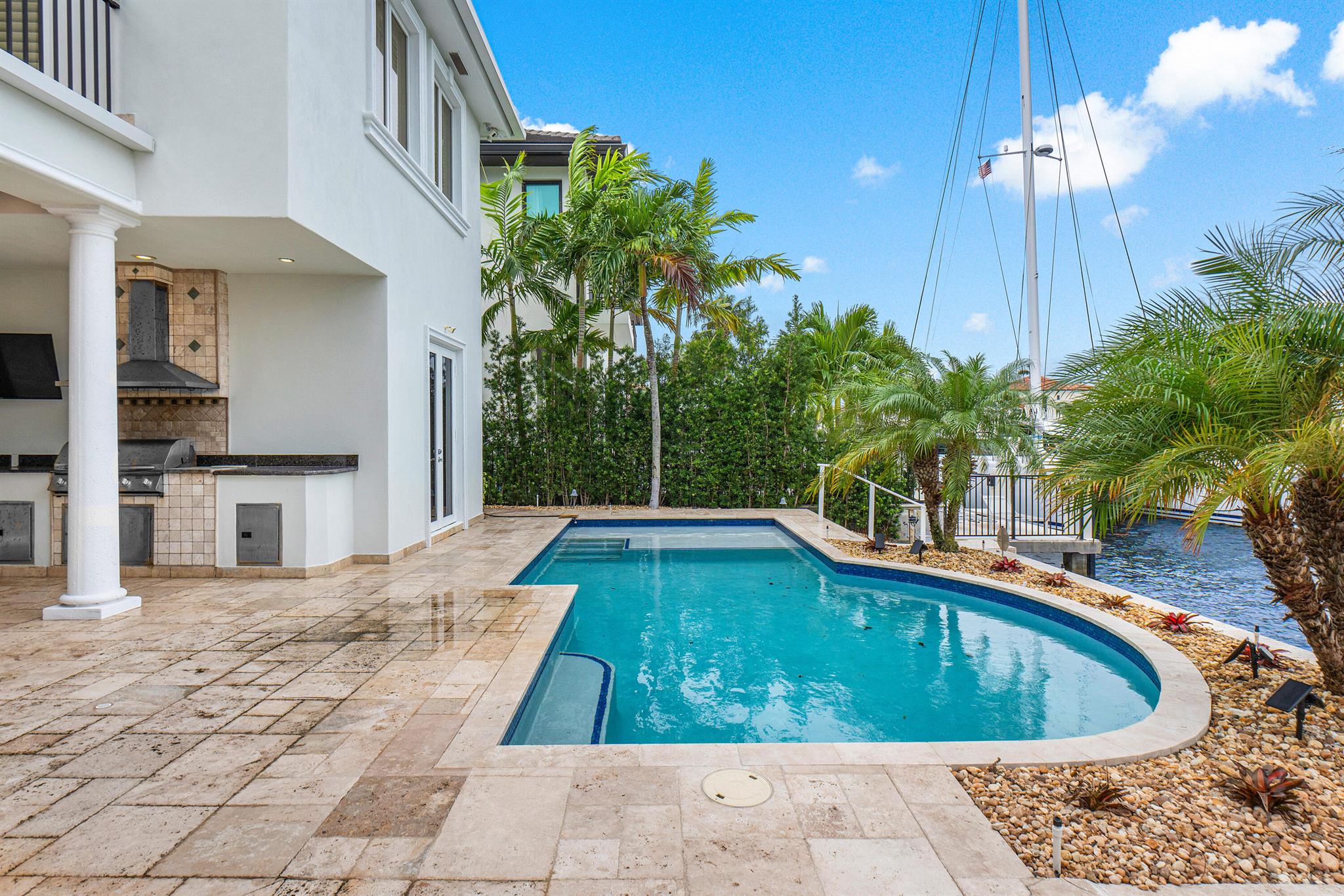 VENETIAN ISLES 1ST SEC - Residential