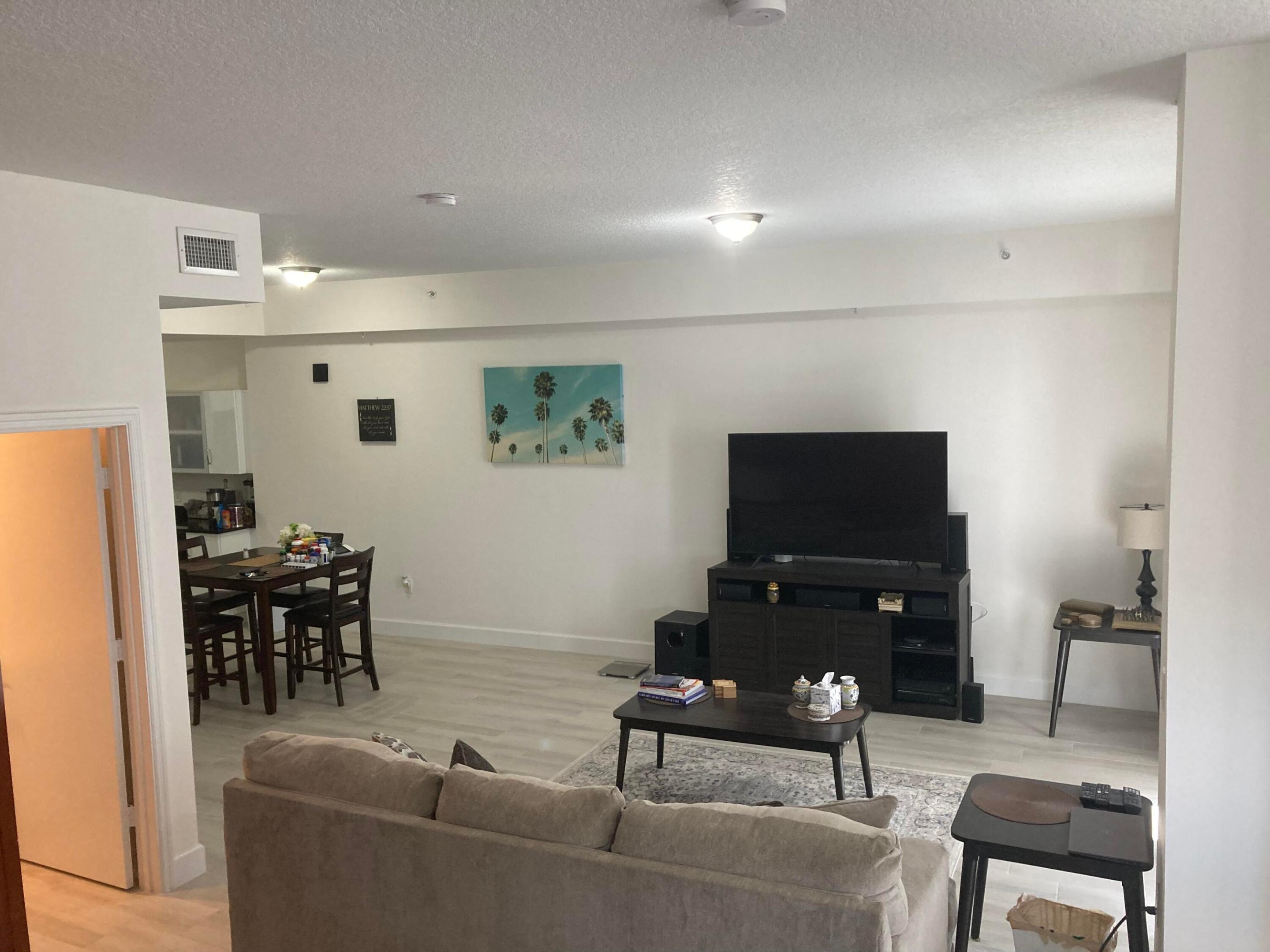 VILLA LOFTS CONDO - Residential Lease