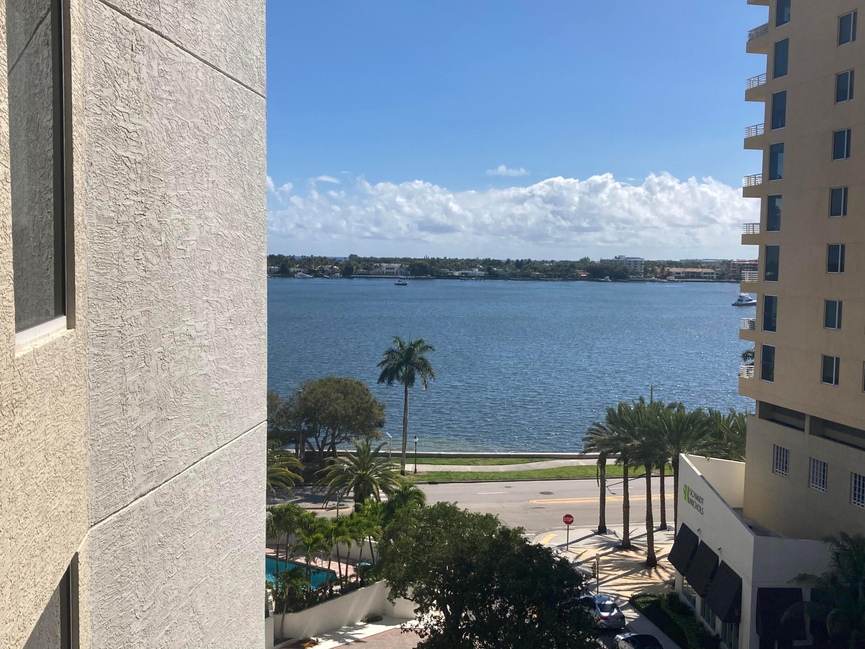 VILLA LOFTS CONDO - Residential Lease