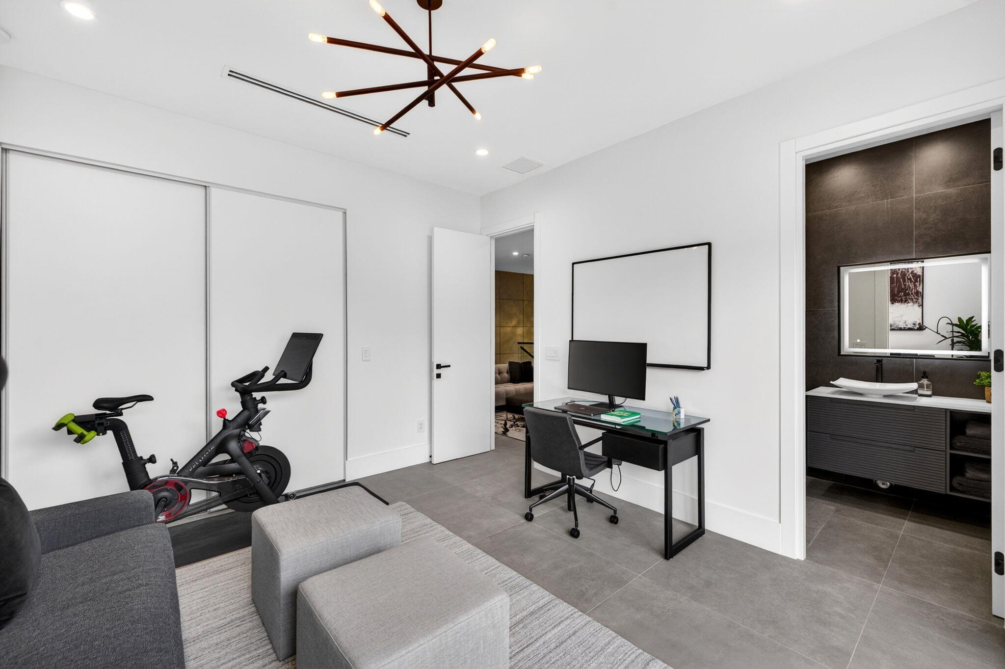 VICTORIA PARK - Residential