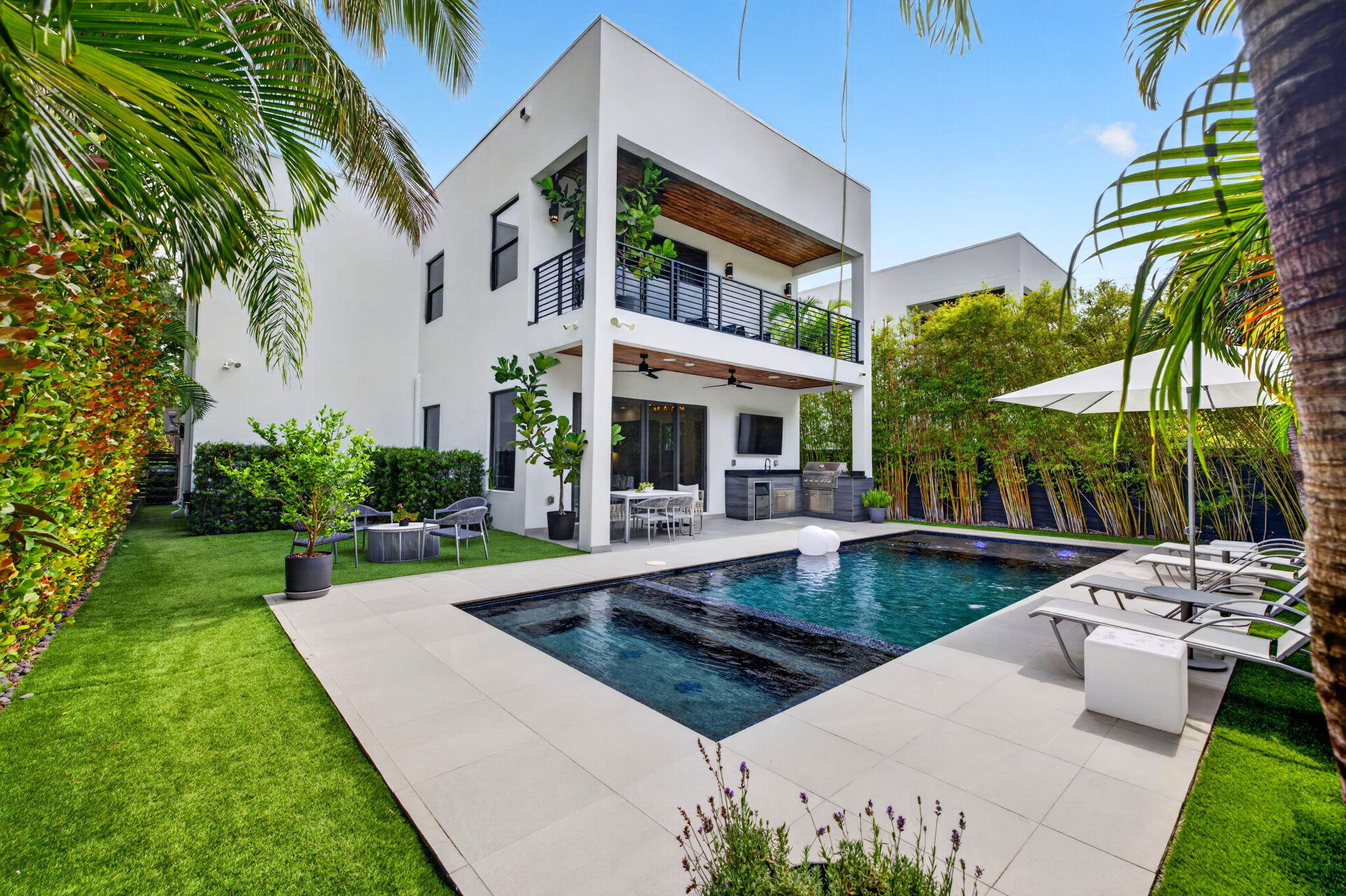 VICTORIA PARK - Residential