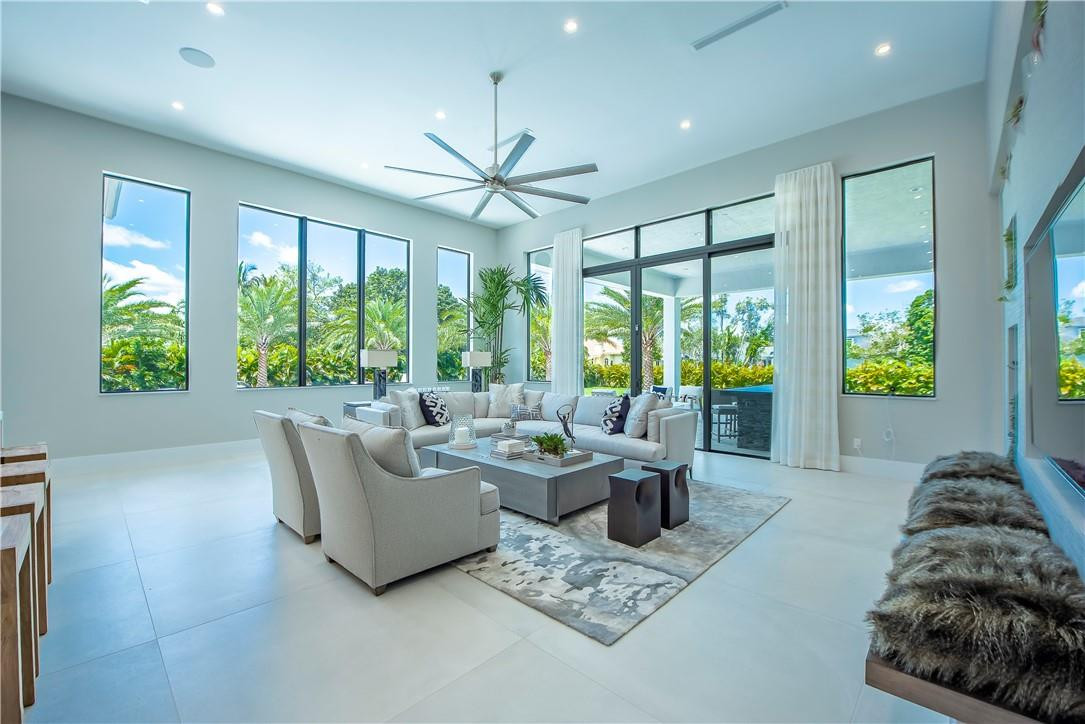 PLANTATION ACRES - Residential