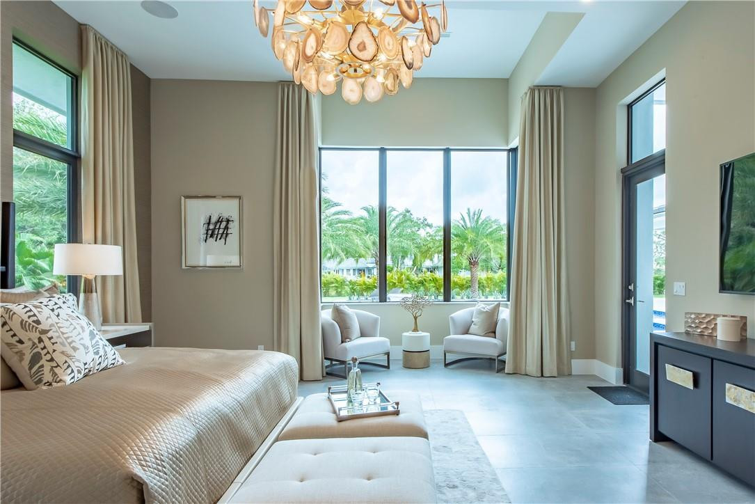 PLANTATION ACRES - Residential