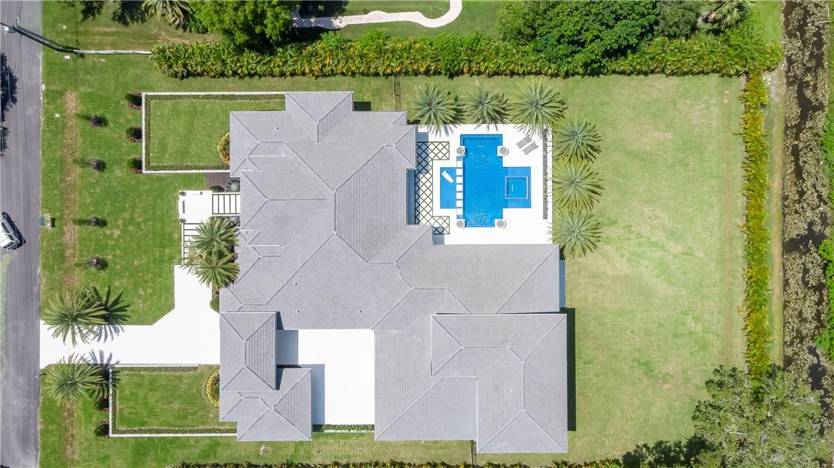 PLANTATION ACRES - Residential