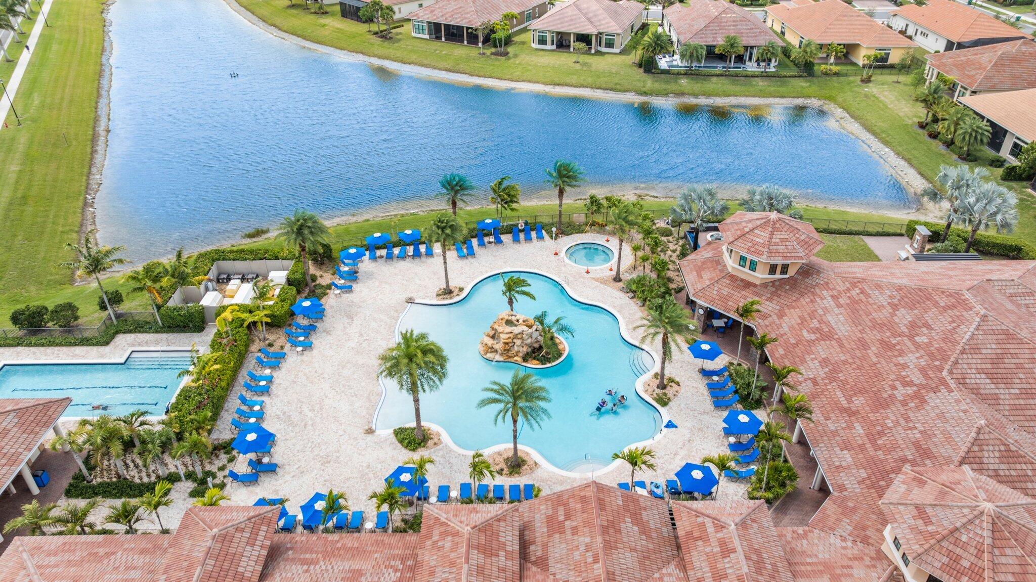 PARKLAND ROYALE - Residential
