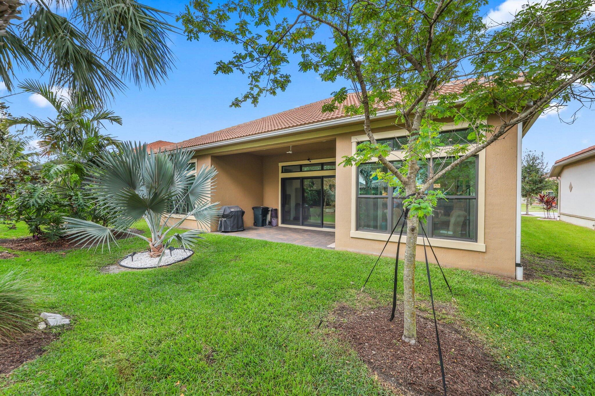 PARKLAND ROYALE - Residential