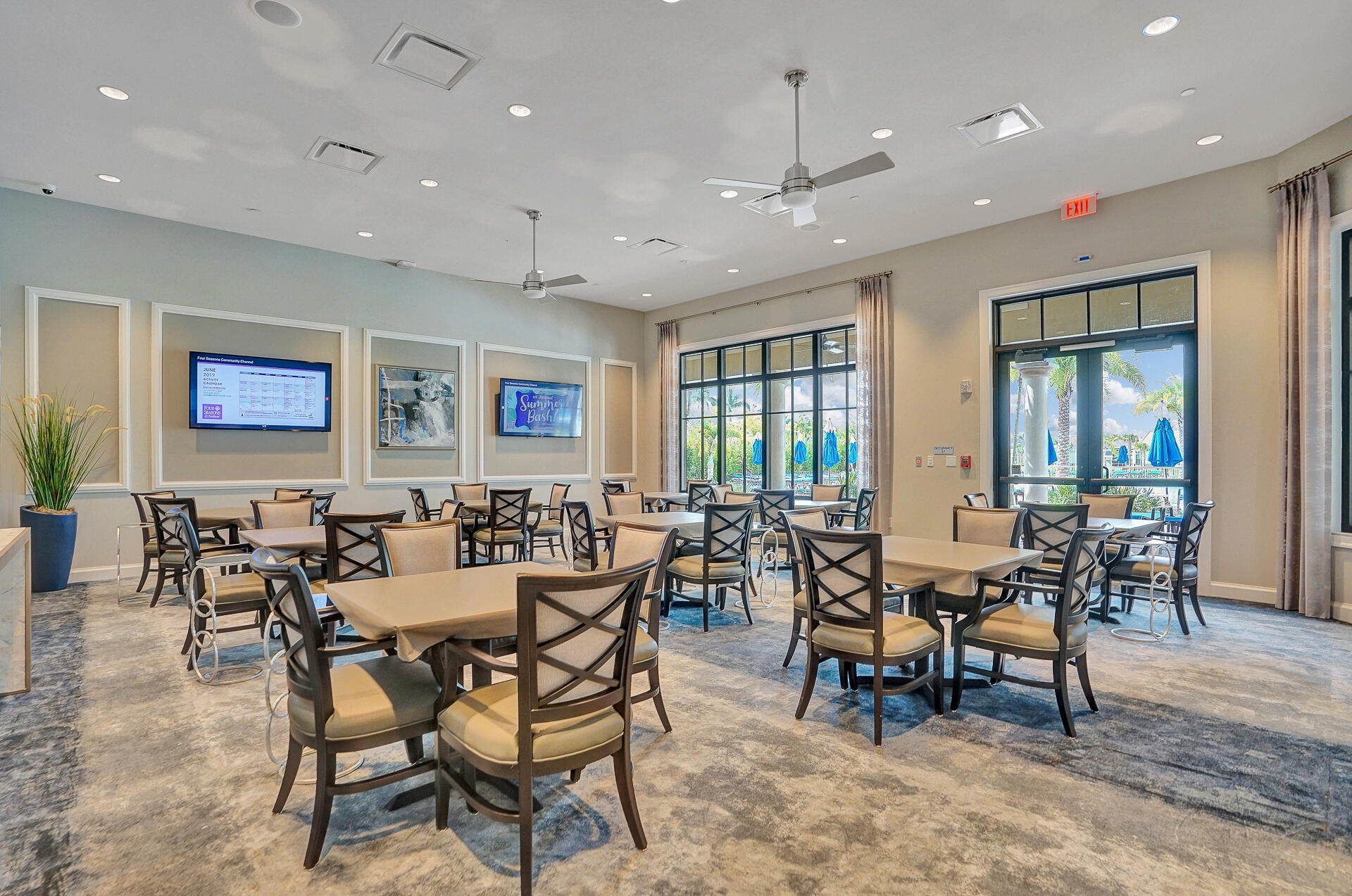 PARKLAND ROYALE - Residential