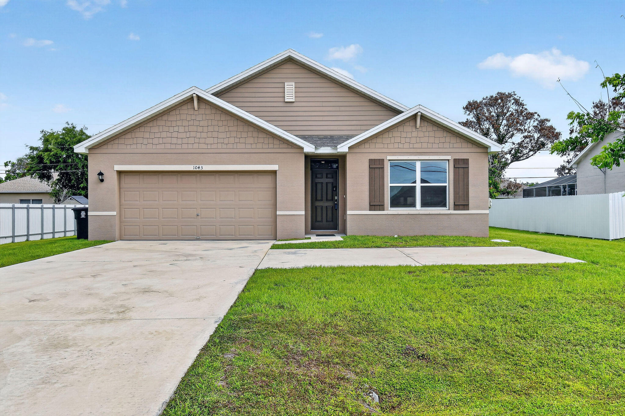 PORT ST LUCIE SECTION 8 - Residential