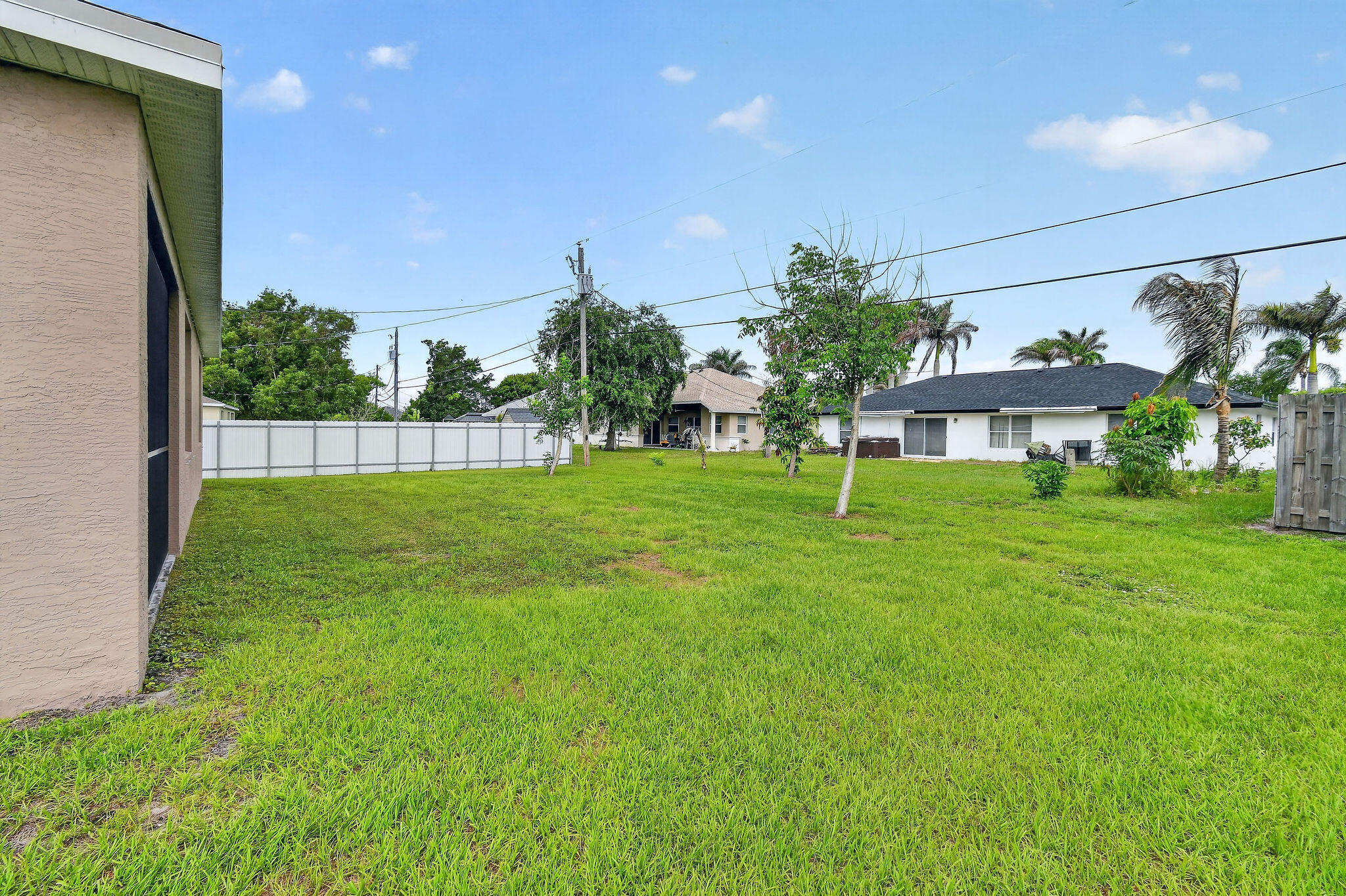 PORT ST LUCIE SECTION 8 - Residential