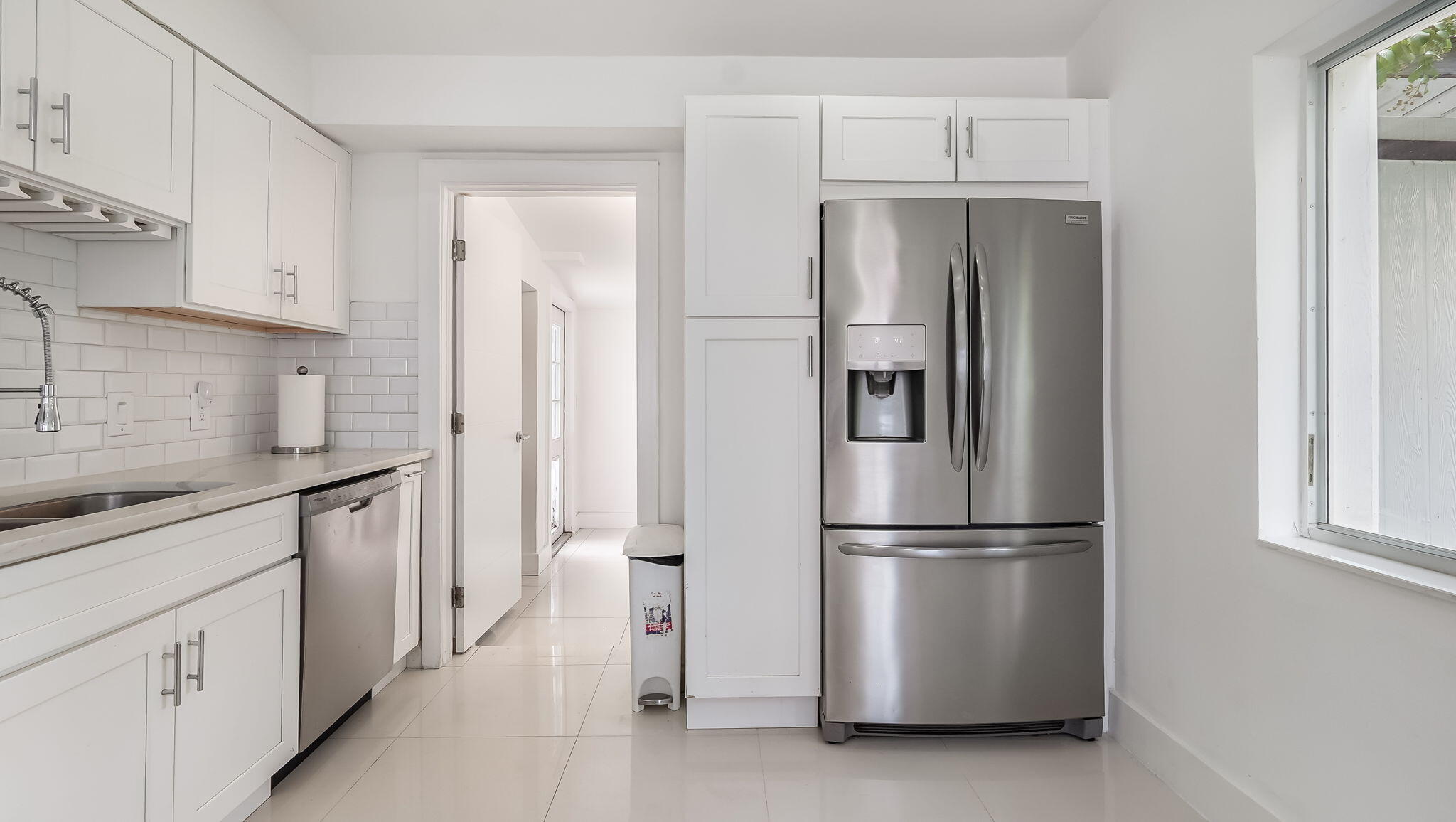 DELRAY MNR - Residential