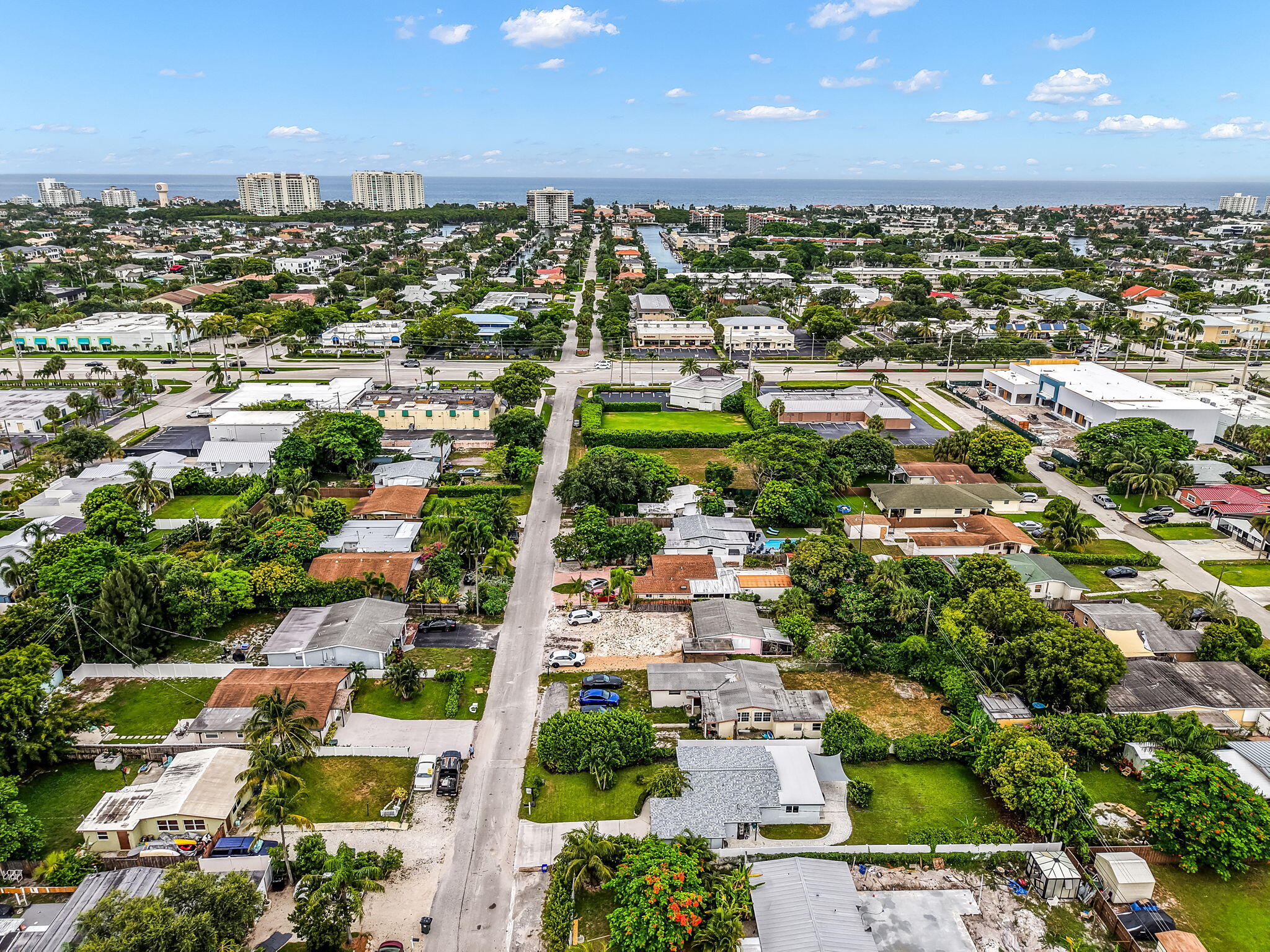 DELRAY MNR - Residential