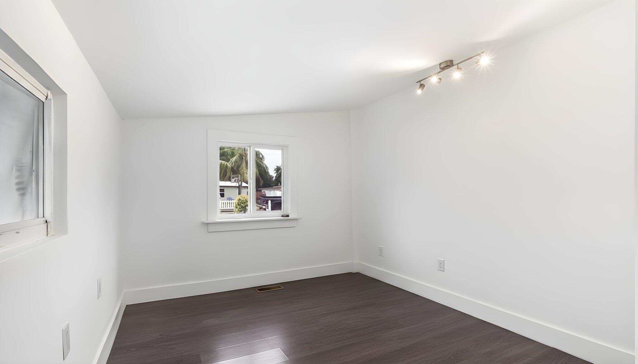 DELRAY MNR - Residential
