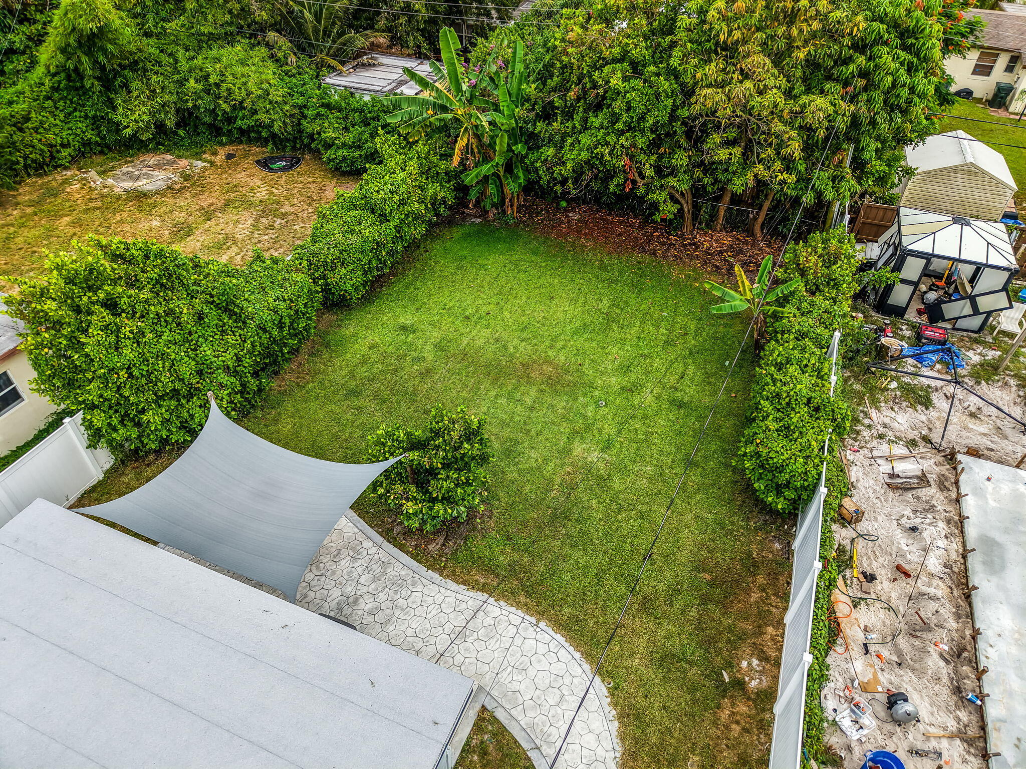 DELRAY MNR - Residential