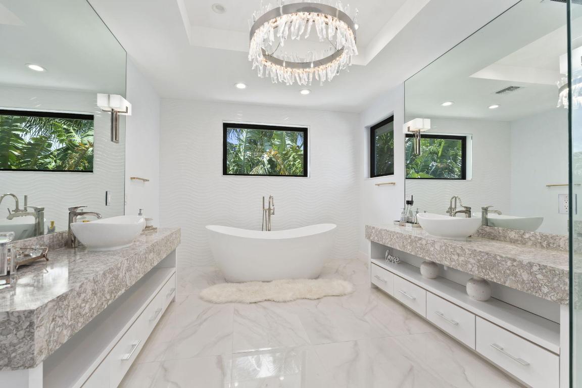 SUN & SURF CLUB COMM - Residential