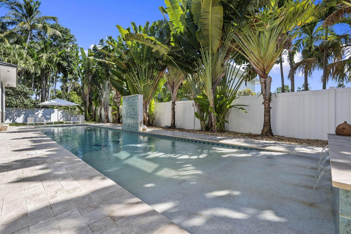 SUN & SURF CLUB COMM - Residential
