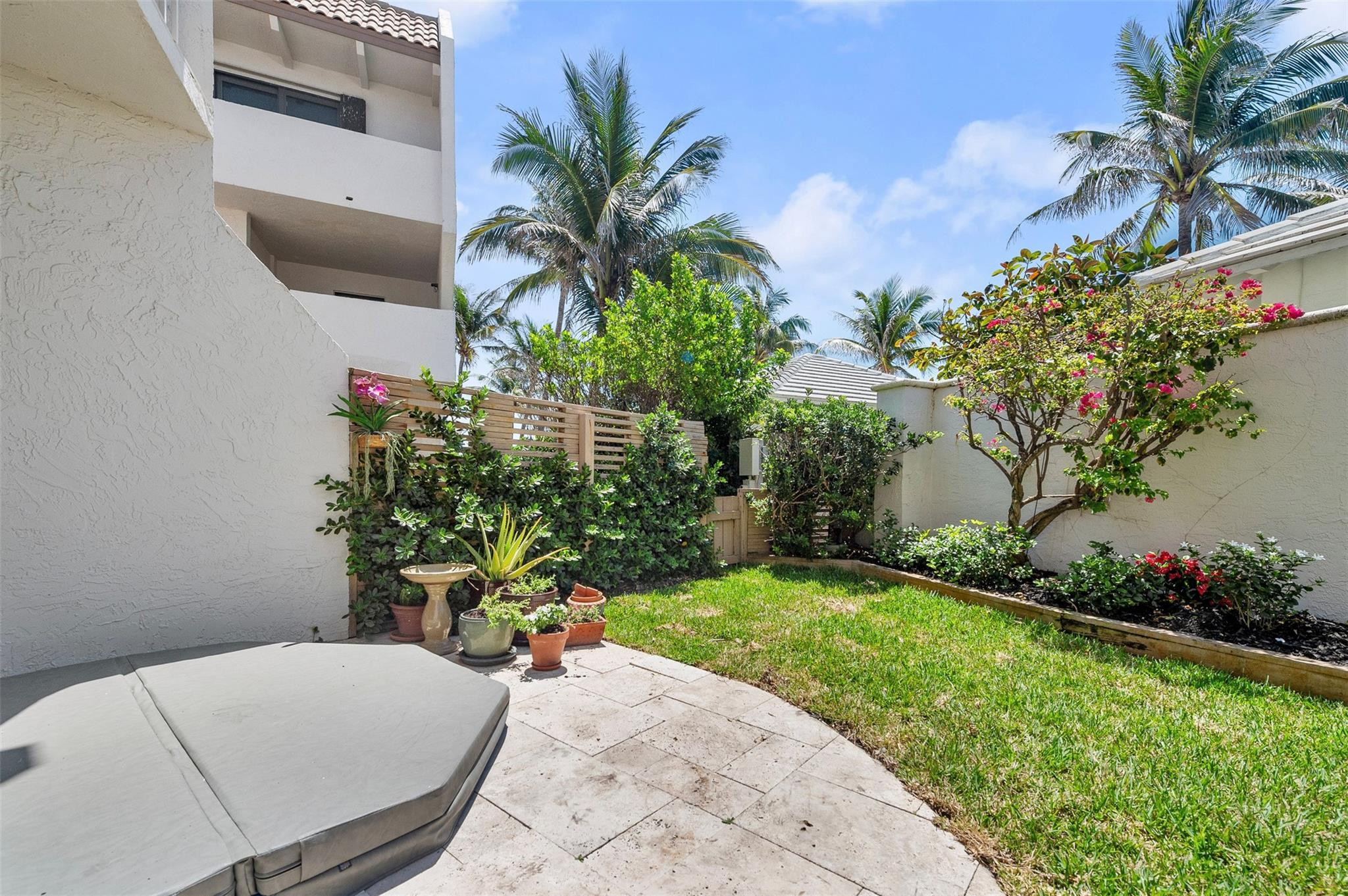 OCEAN VISTA - Residential