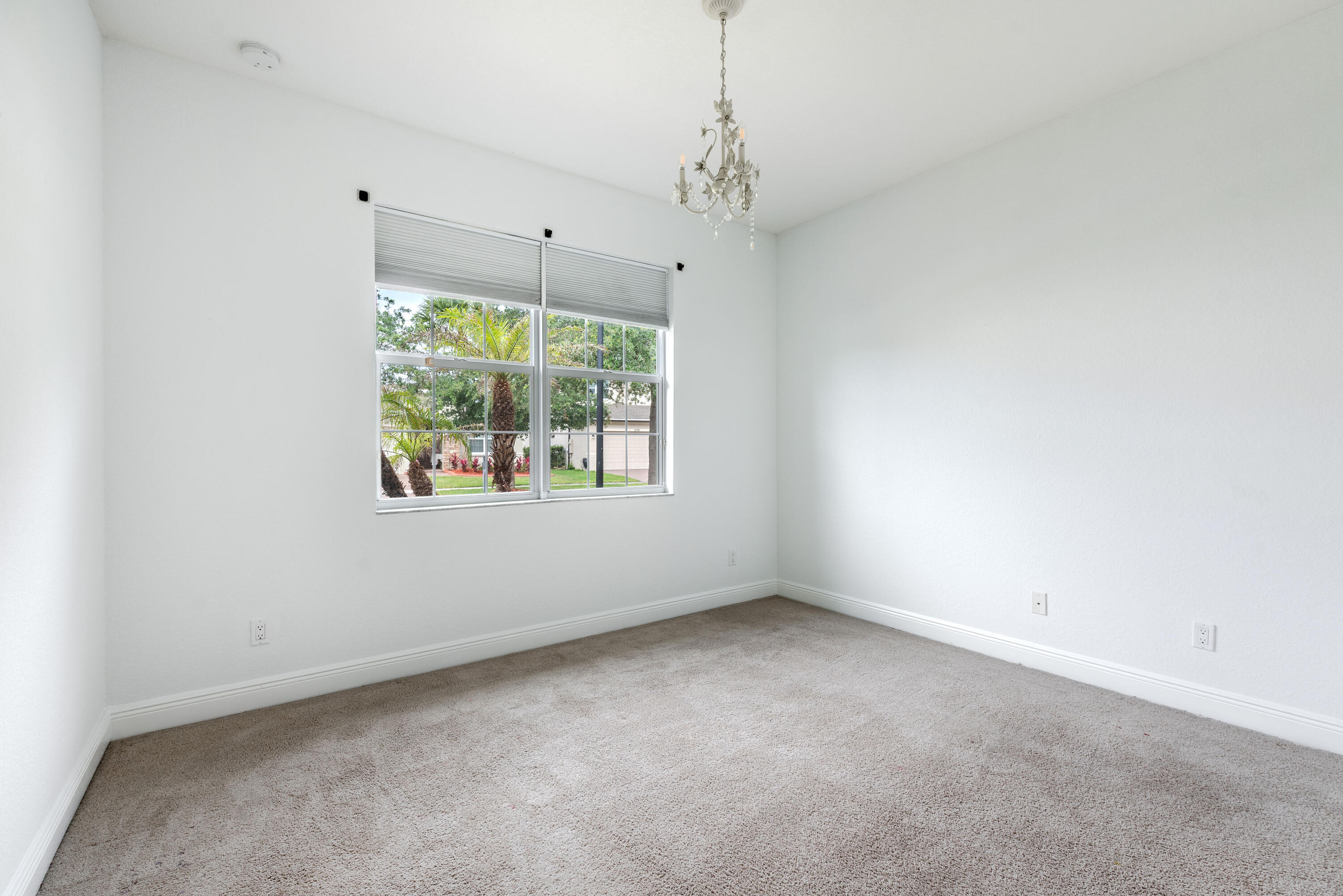VIZCAYA FALLS PLAT 1 - Residential Lease