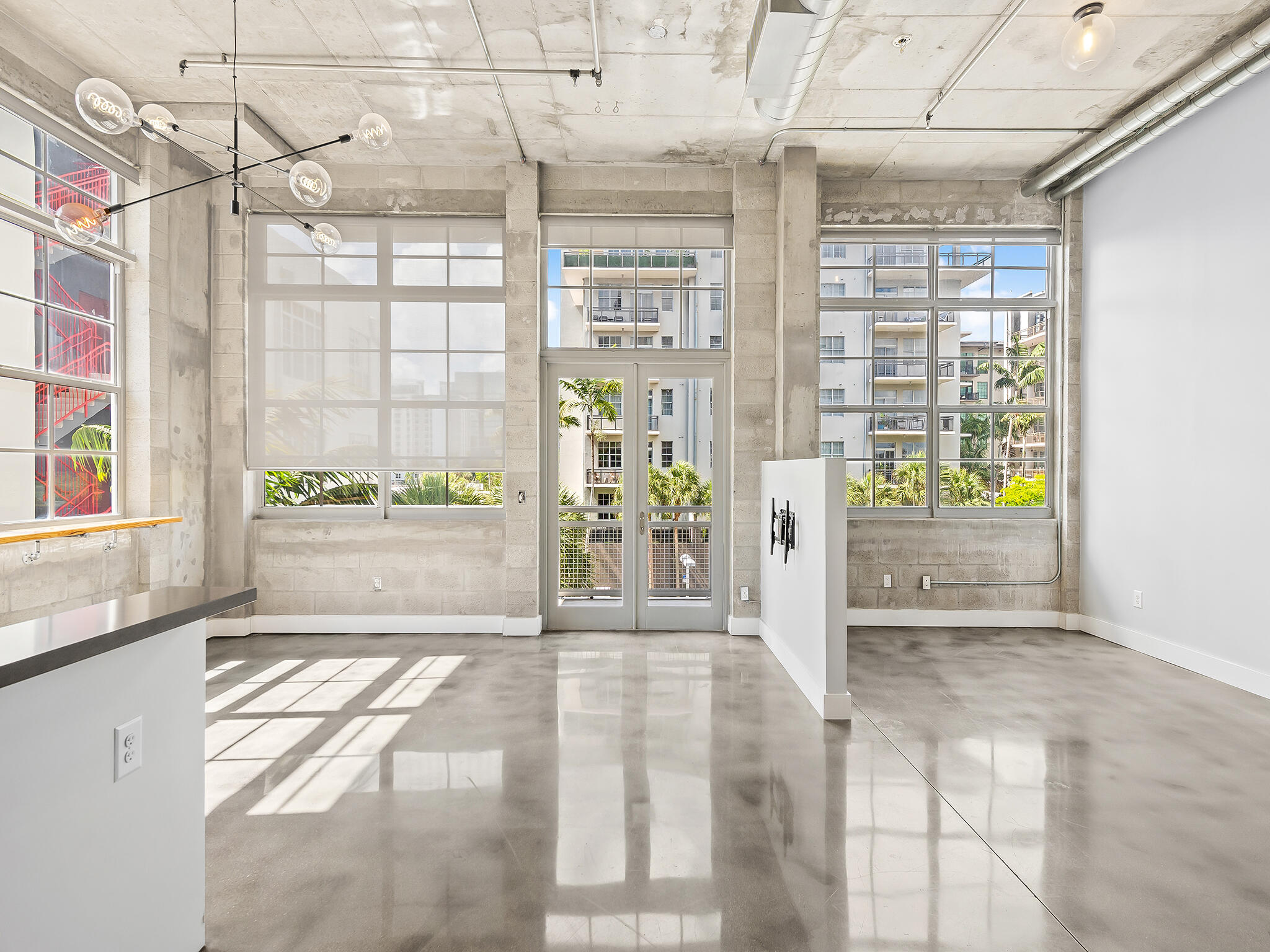 AVENUE LOFTS CONDO FIVE - Residential