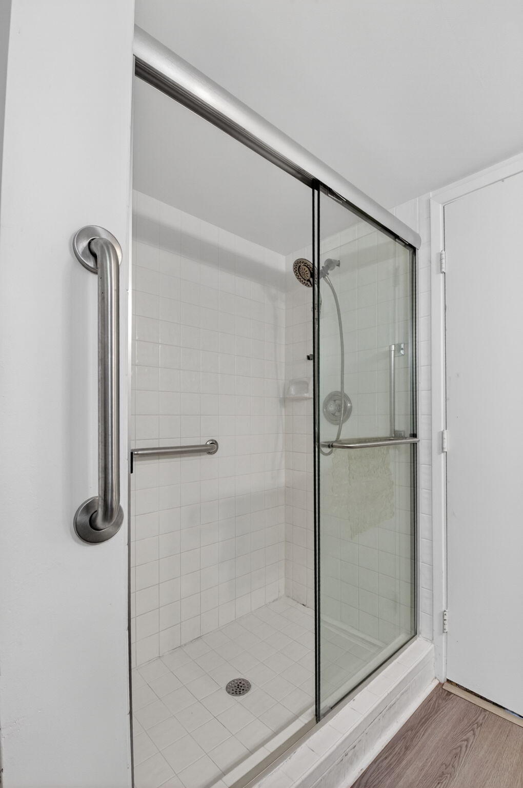 HUNTINGTON POINTE - Residential
