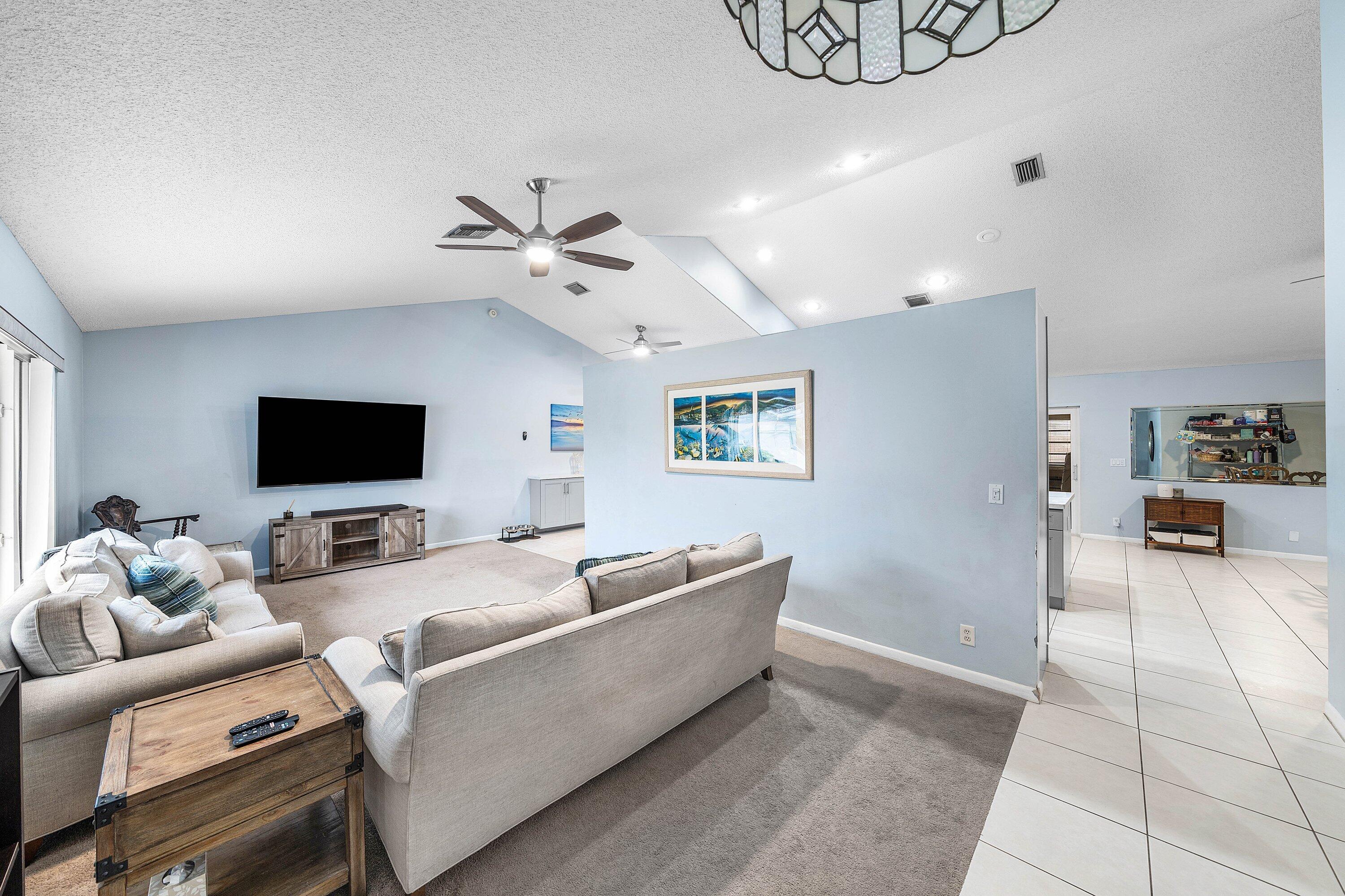 SUN VALLEY 2 - Residential