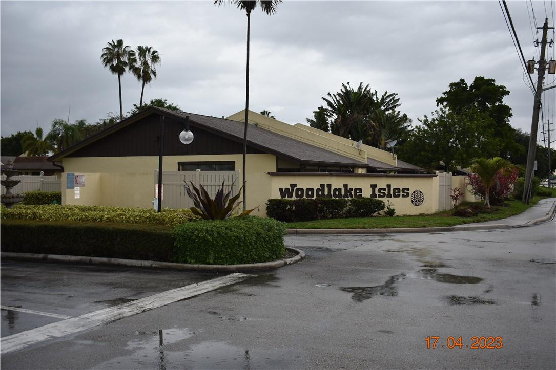 Woodlake Isles - Residential