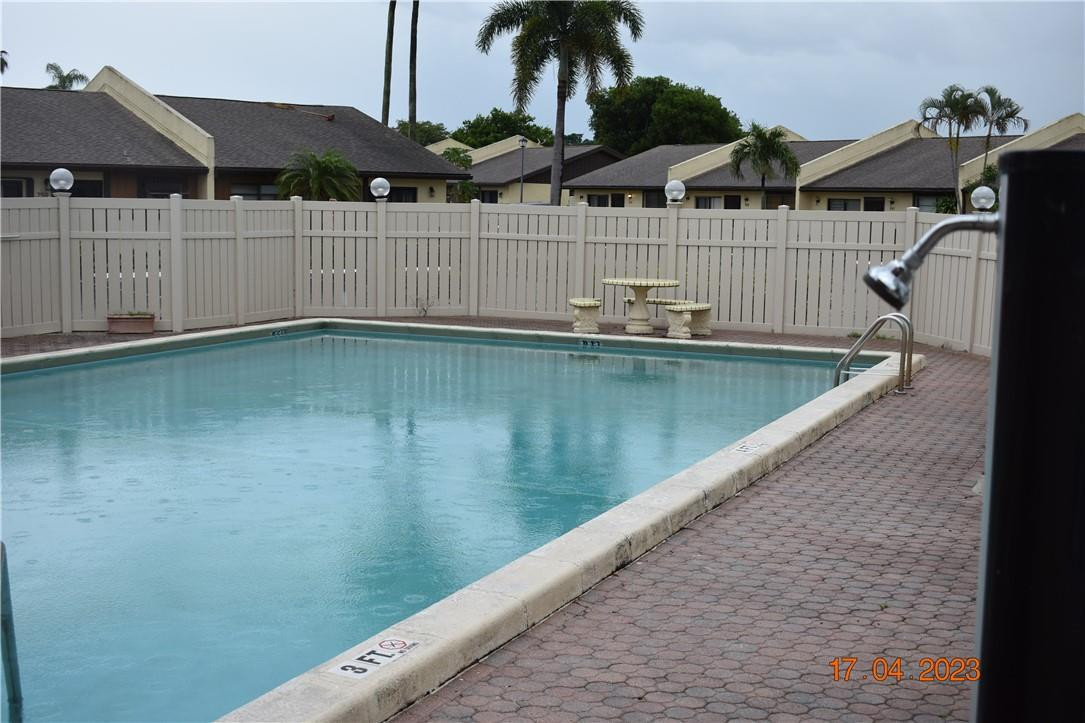 Woodlake Isles - Residential