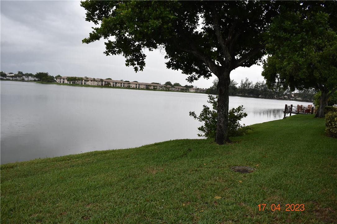 Woodlake Isles - Residential