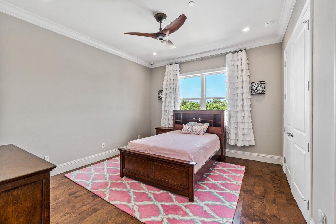 PALM BEACH ISLES - Residential