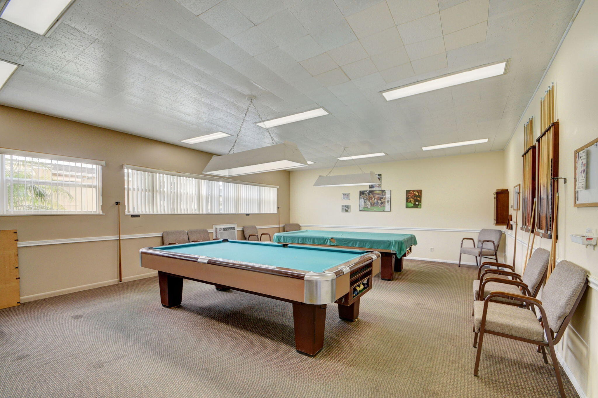 VILLAGE ROYALE ON THE GREEN CONDO - Residential Lease