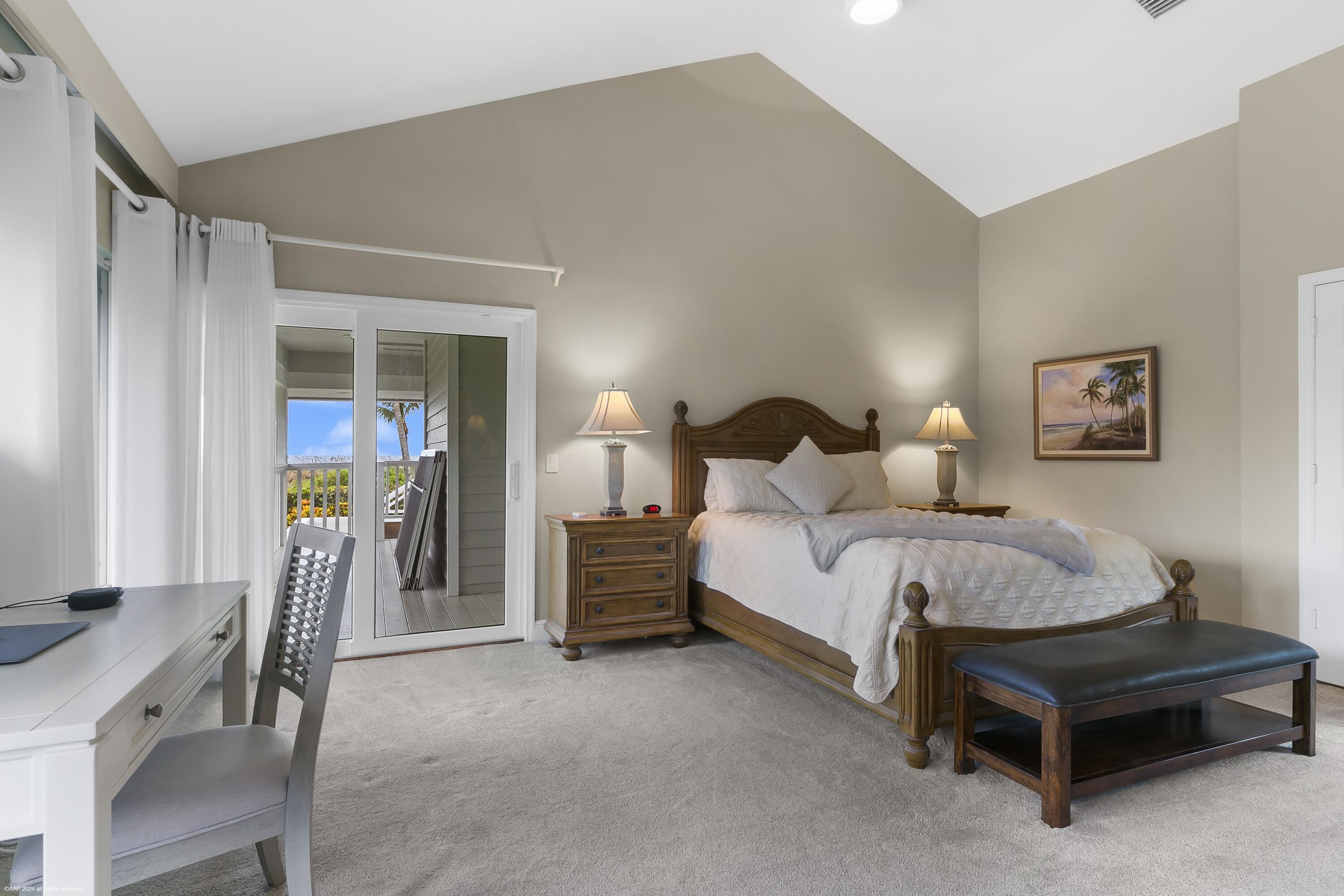 JUPITER ISLAND - Residential