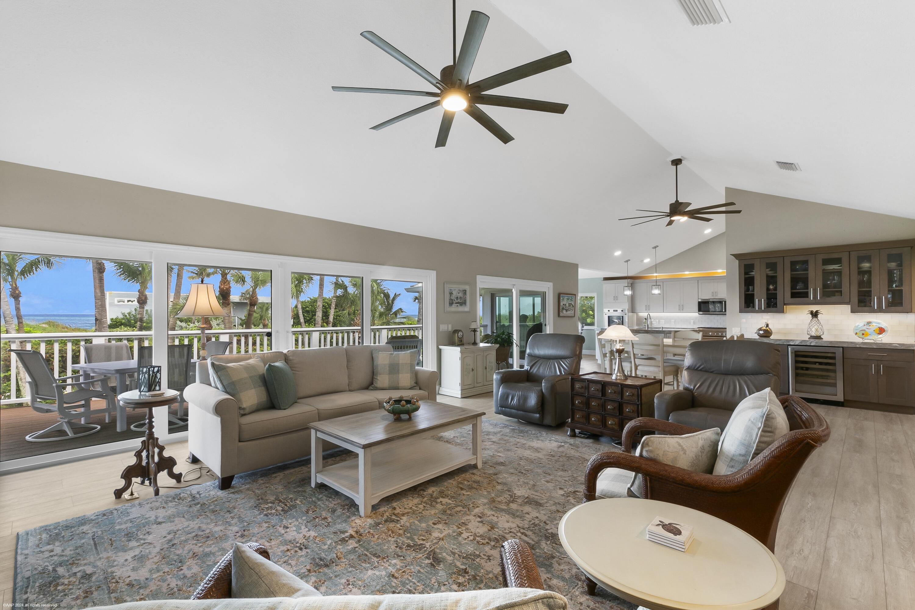 JUPITER ISLAND - Residential