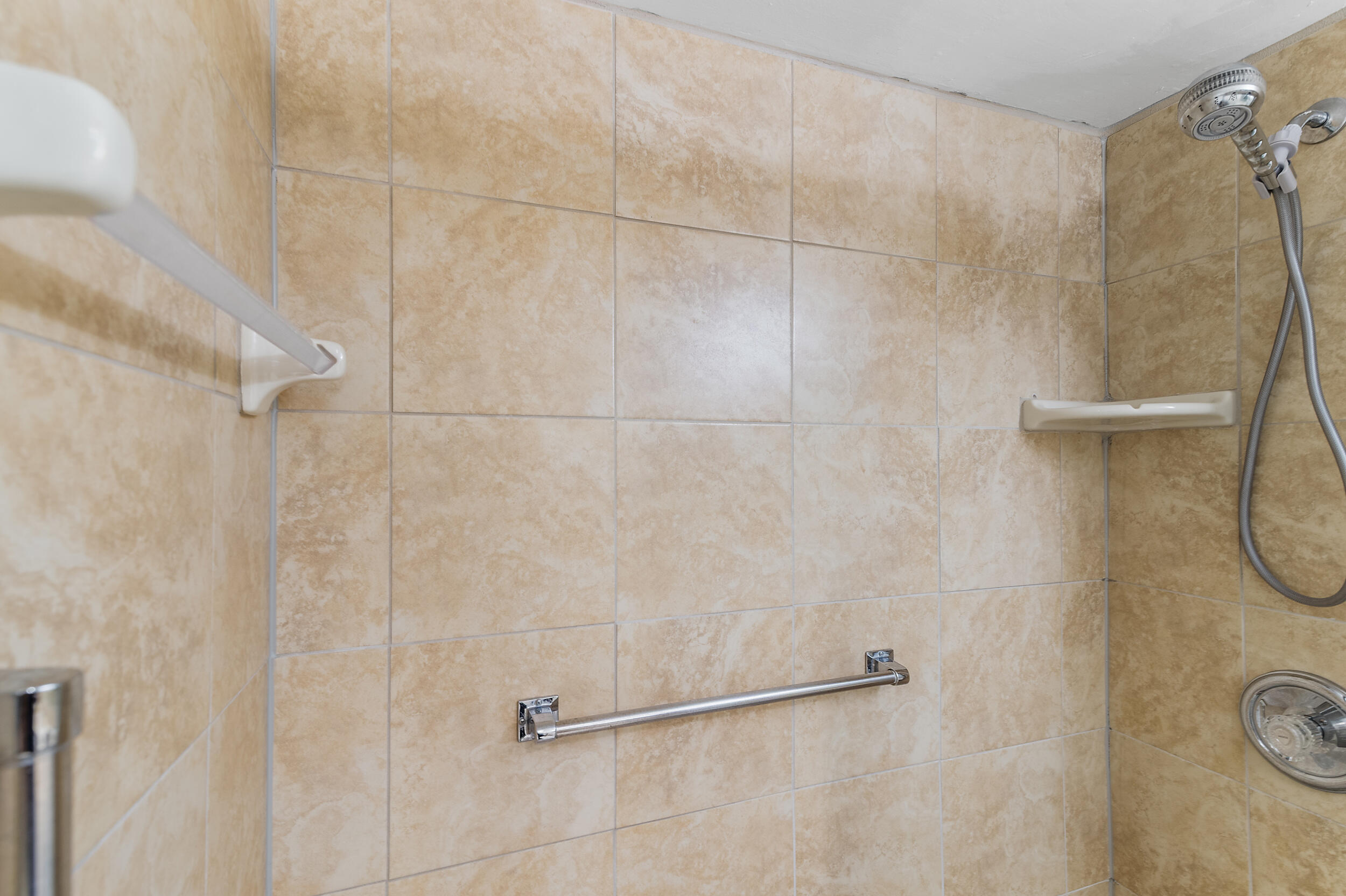 WOLVERTON AT CENTURY VILLAGE CONDO - Residential Lease