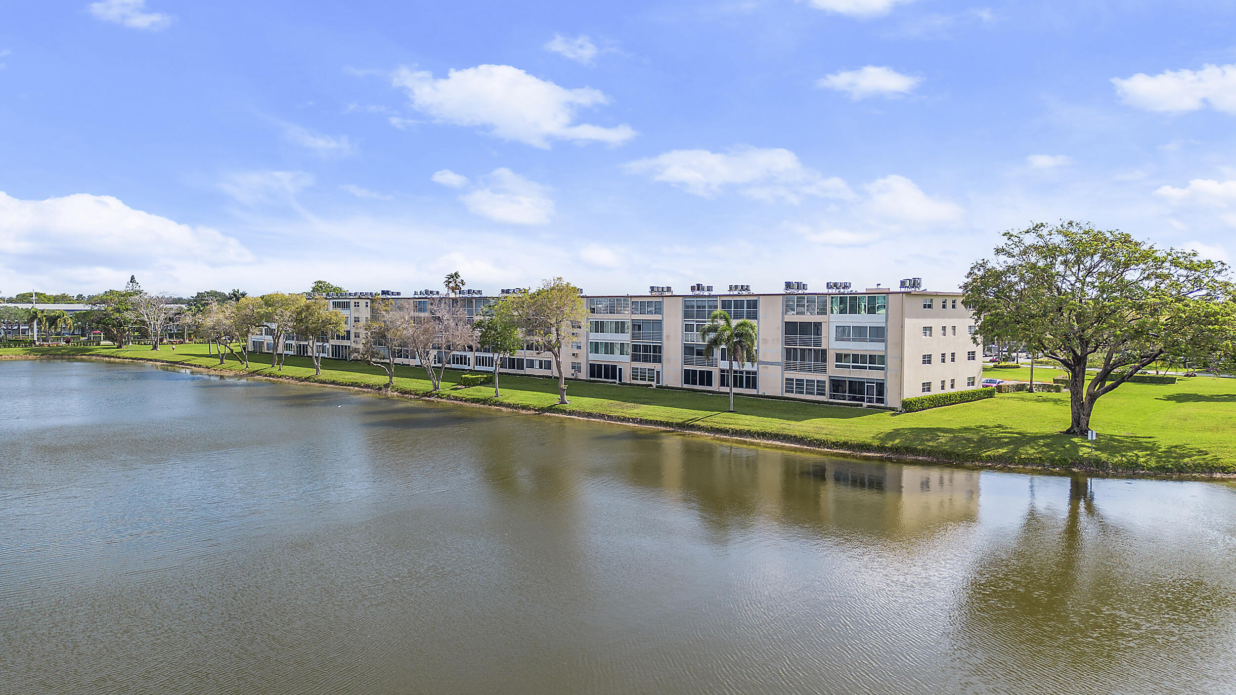 WOLVERTON AT CENTURY VILLAGE CONDO - Residential Lease