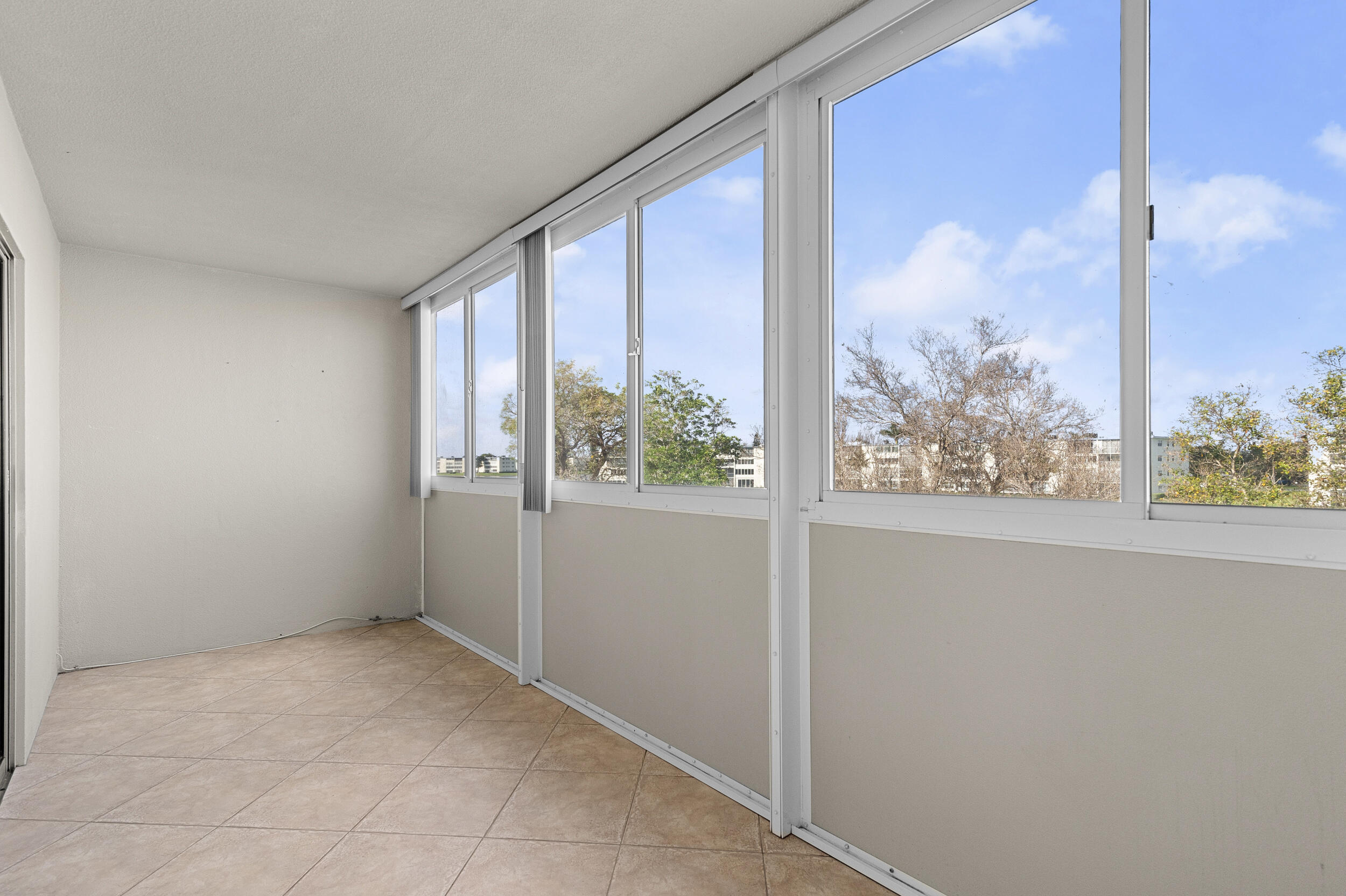 WOLVERTON AT CENTURY VILLAGE CONDO - Residential Lease