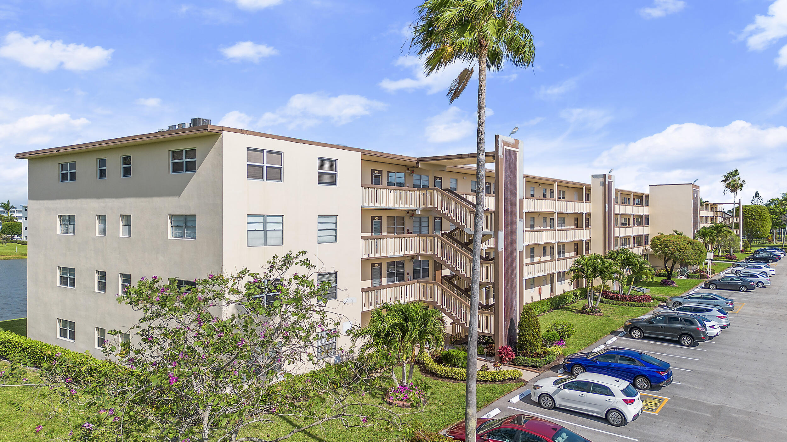 WOLVERTON AT CENTURY VILLAGE CONDO - Residential Lease