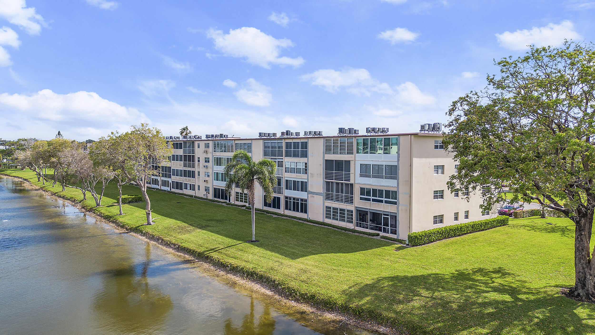 WOLVERTON AT CENTURY VILLAGE CONDO - Residential Lease