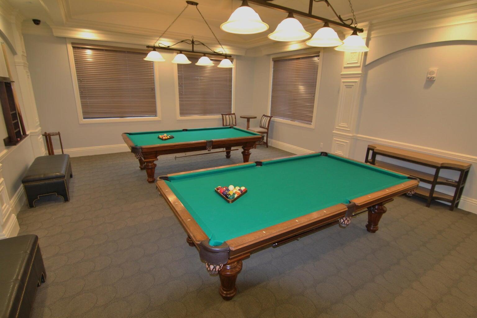 VALENCIA PALMS 6 - Residential