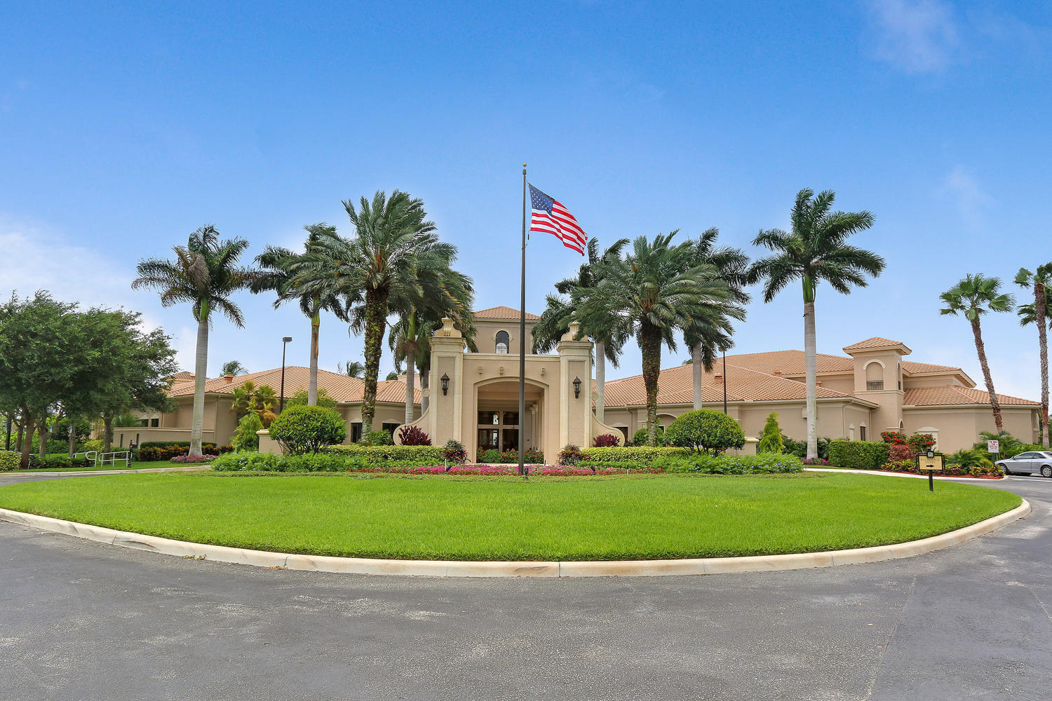 VALENCIA PALMS 6 - Residential